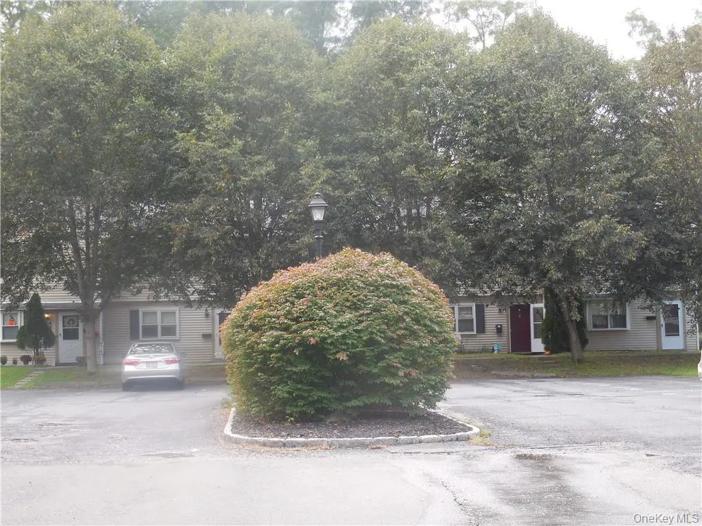 14 Patton Drive, Cornwall, NY, 3 Bedrooms Bedrooms, 5 Rooms Rooms,1 BathroomBathrooms,Residential Lease,For Rent,Patton,0,1018660 14 Patton Drive, Cornwall, NY, 3 Bedrooms Bedrooms, 5 Rooms Rooms,1 BathroomBathrooms,Residential Lease,For Rent,Patton,0,1018660