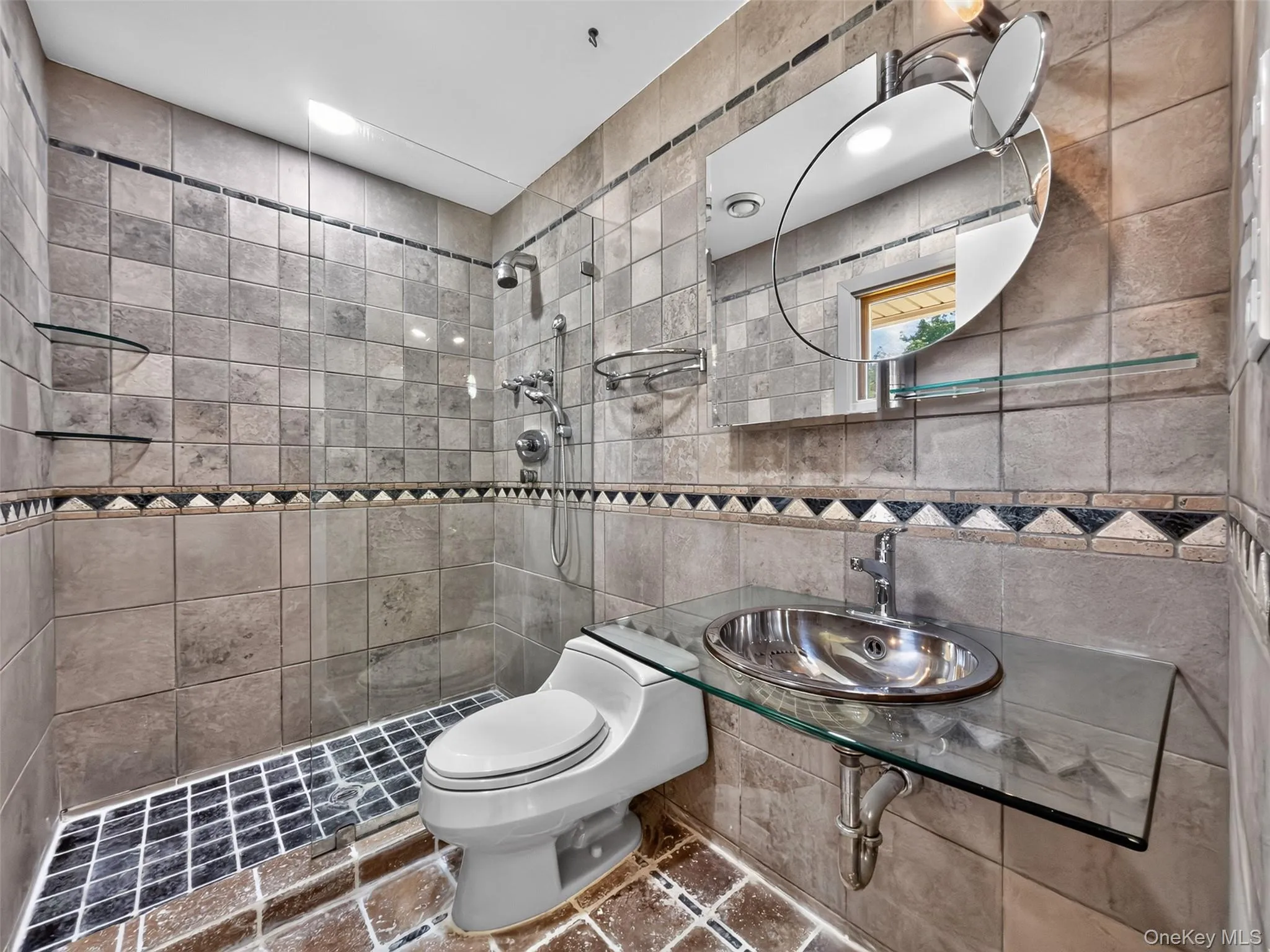 81 Carriage Lane, North Hempstead, NY, 4 Bedrooms Bedrooms, 8 Rooms Rooms,3 BathroomsBathrooms,Residential,For Rent,Carriage,0,KEY1018661 81 Carriage Lane, North Hempstead, NY, 4 Bedrooms Bedrooms, 8 Rooms Rooms,3 BathroomsBathrooms,Residential,For Rent,Carriage,0,KEY1018661