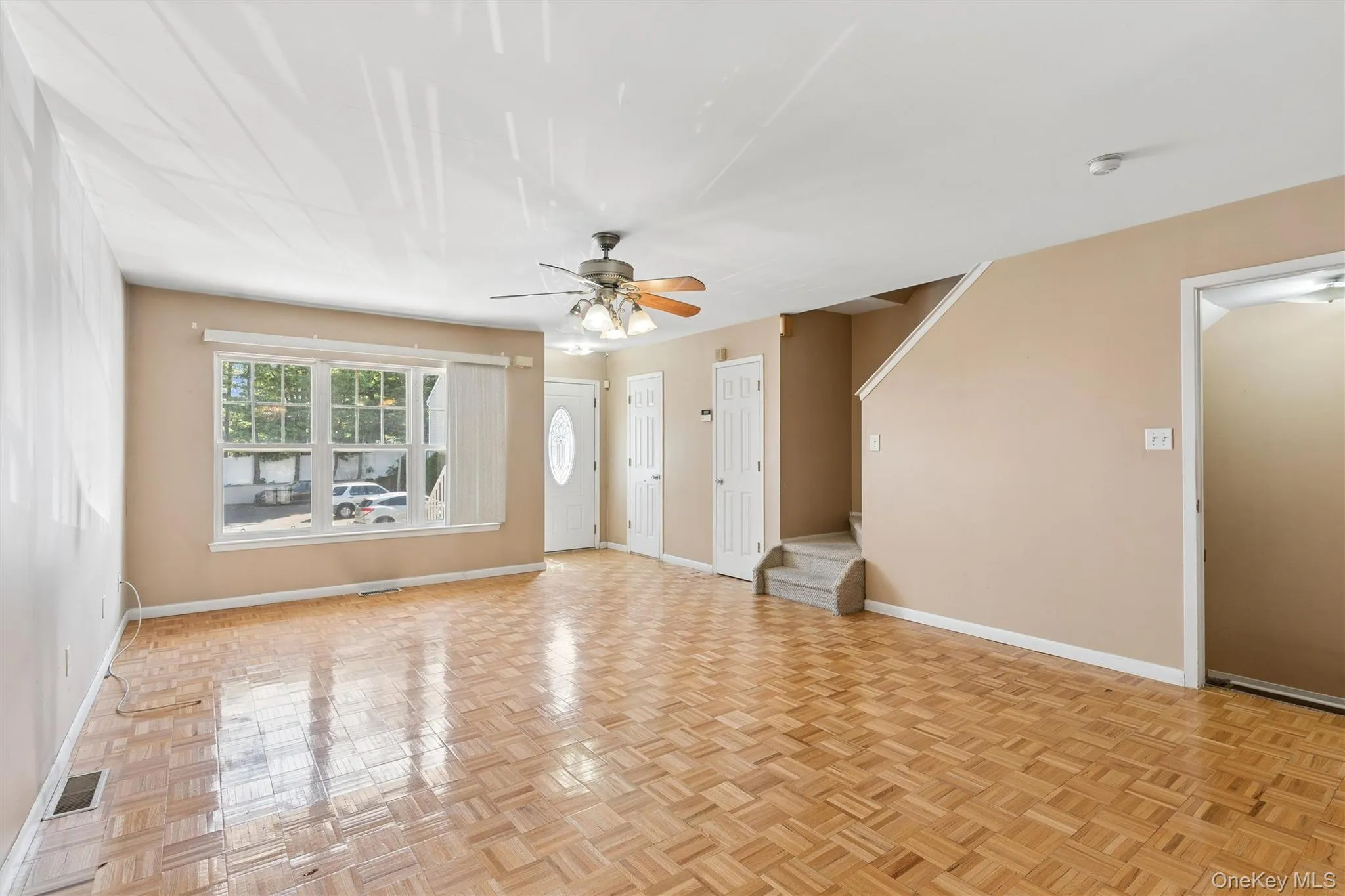 1601 Johnson Avenue, Hempstead, NY, 3 Bedrooms Bedrooms, 5 Rooms Rooms,2 BathroomsBathrooms,Residential,For Rent,Johnson,0,KEY1018668 1601 Johnson Avenue, Hempstead, NY, 3 Bedrooms Bedrooms, 5 Rooms Rooms,2 BathroomsBathrooms,Residential,For Rent,Johnson,0,KEY1018668