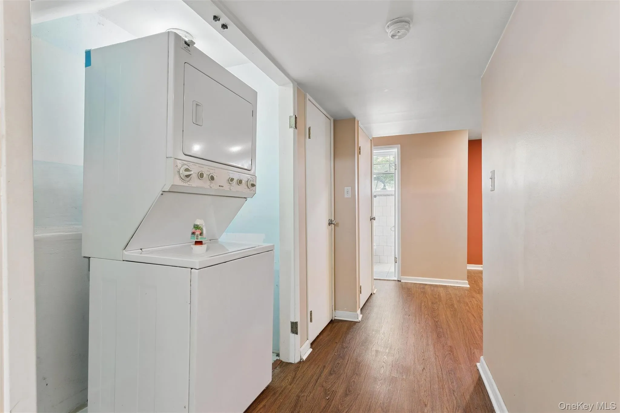 1601 Johnson Avenue, Hempstead, NY, 3 Bedrooms Bedrooms, 5 Rooms Rooms,2 BathroomsBathrooms,Residential,For Rent,Johnson,0,KEY1018668 1601 Johnson Avenue, Hempstead, NY, 3 Bedrooms Bedrooms, 5 Rooms Rooms,2 BathroomsBathrooms,Residential,For Rent,Johnson,0,KEY1018668