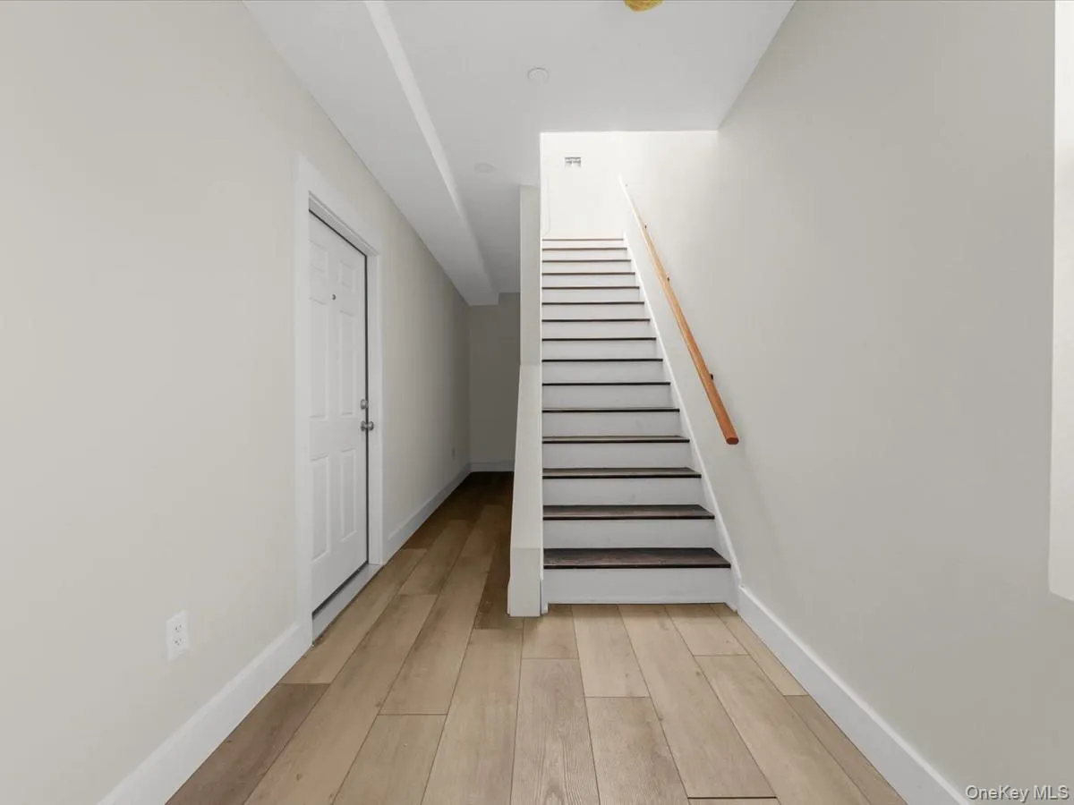 910 226th Street, New York, NY, 3 Bedrooms Bedrooms, 5 Rooms Rooms,2 BathroomsBathrooms,Residential Lease,For Rent,226th,0,KEY1018669 910 226th Street, New York, NY, 3 Bedrooms Bedrooms, 5 Rooms Rooms,2 BathroomsBathrooms,Residential Lease,For Rent,226th,0,KEY1018669