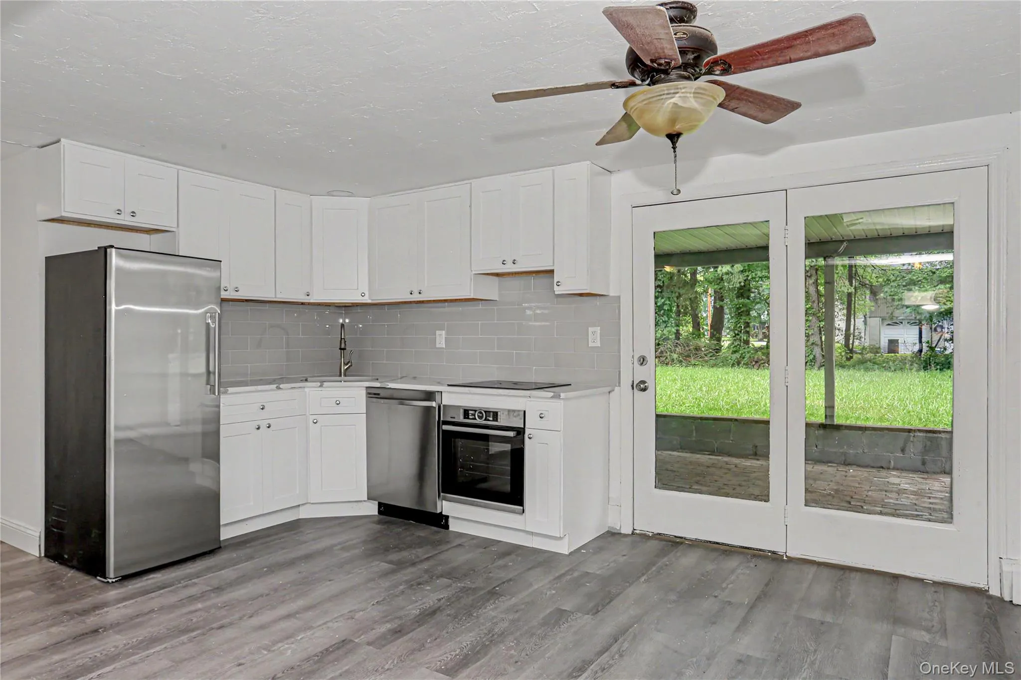 12 Roe Drive, Hyde Park, NY, 4 Bedrooms Bedrooms, 11 Rooms Rooms,3 BathroomsBathrooms,Residential,For Rent,Roe,0,1018671 12 Roe Drive, Hyde Park, NY, 4 Bedrooms Bedrooms, 11 Rooms Rooms,3 BathroomsBathrooms,Residential,For Rent,Roe,0,1018671