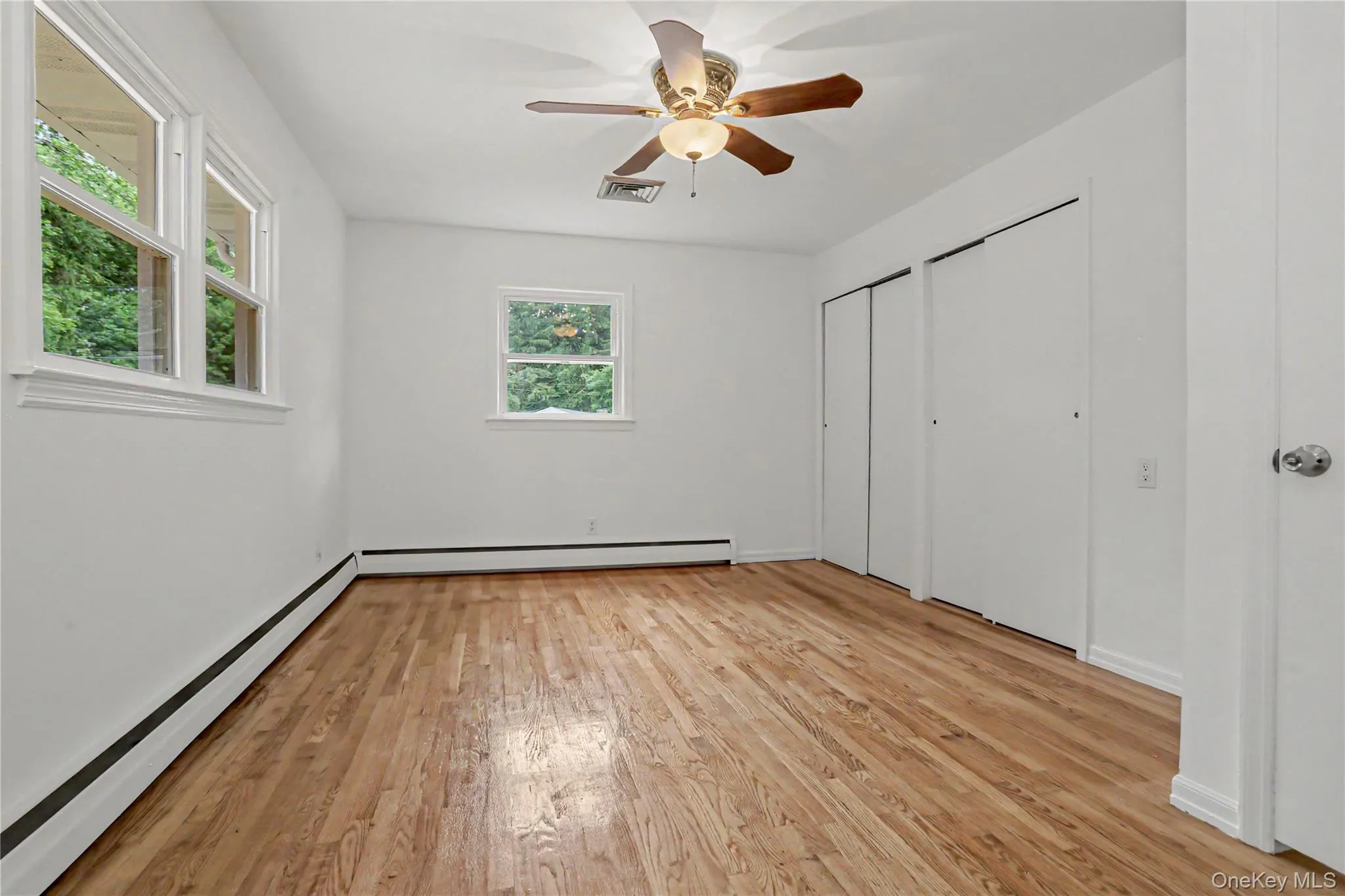 12 Roe Drive, Hyde Park, NY, 4 Bedrooms Bedrooms, 11 Rooms Rooms,3 BathroomsBathrooms,Residential,For Rent,Roe,0,1018671 12 Roe Drive, Hyde Park, NY, 4 Bedrooms Bedrooms, 11 Rooms Rooms,3 BathroomsBathrooms,Residential,For Rent,Roe,0,1018671