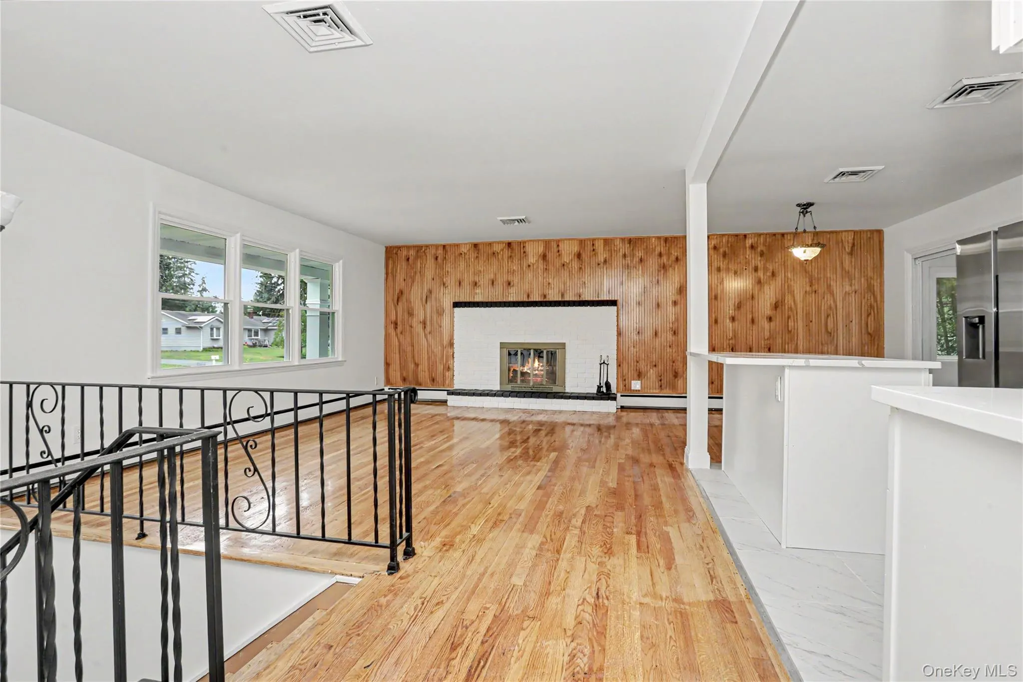 12 Roe Drive, Hyde Park, NY, 4 Bedrooms Bedrooms, 11 Rooms Rooms,3 BathroomsBathrooms,Residential,For Rent,Roe,0,1018671 12 Roe Drive, Hyde Park, NY, 4 Bedrooms Bedrooms, 11 Rooms Rooms,3 BathroomsBathrooms,Residential,For Rent,Roe,0,1018671