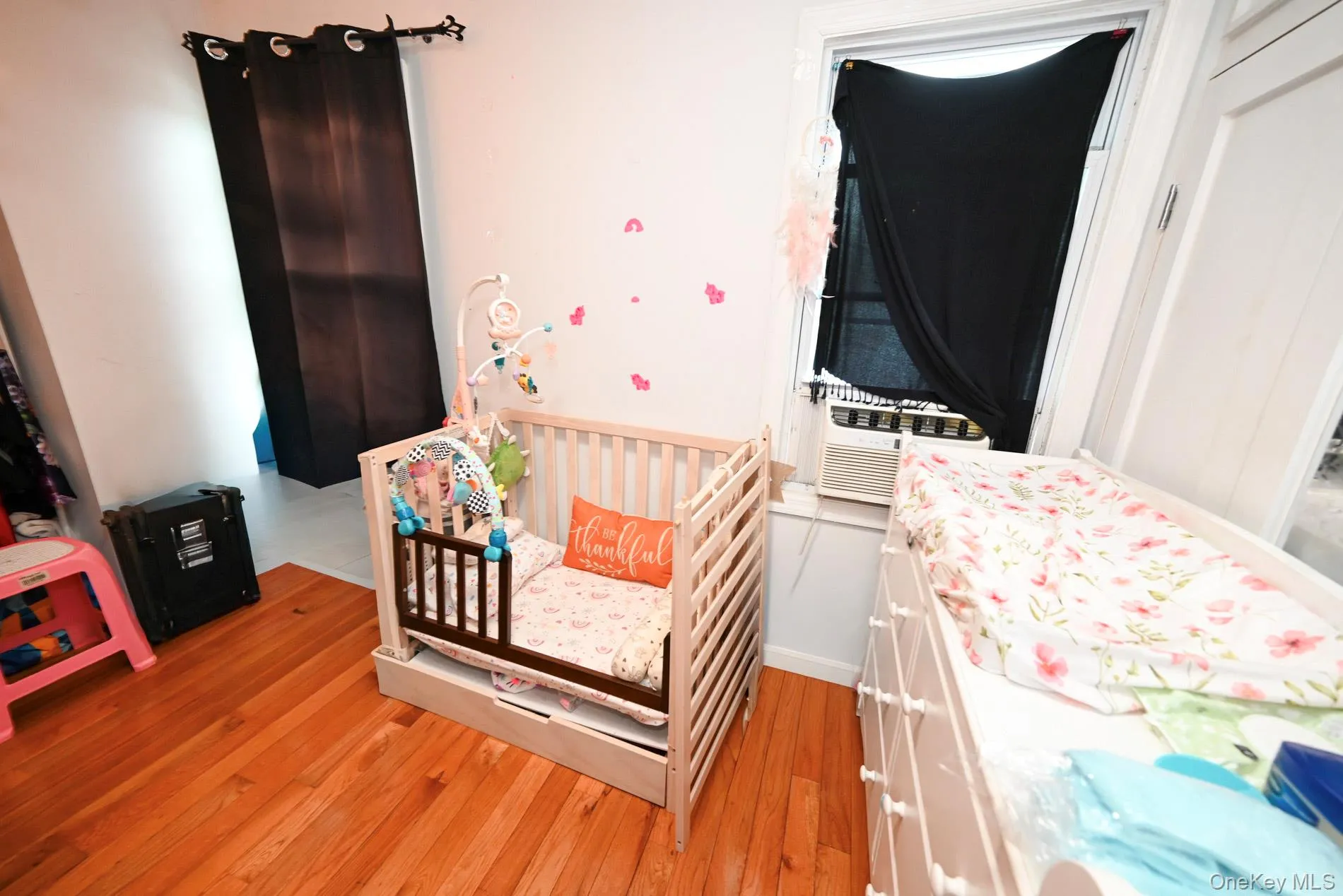14214 Sutter Avenue, New York, NY, 3 Bedrooms Bedrooms, 7 Rooms Rooms,2 BathroomsBathrooms,Residential,For Rent,Sutter,0,KEY1018677 14214 Sutter Avenue, New York, NY, 3 Bedrooms Bedrooms, 7 Rooms Rooms,2 BathroomsBathrooms,Residential,For Rent,Sutter,0,KEY1018677