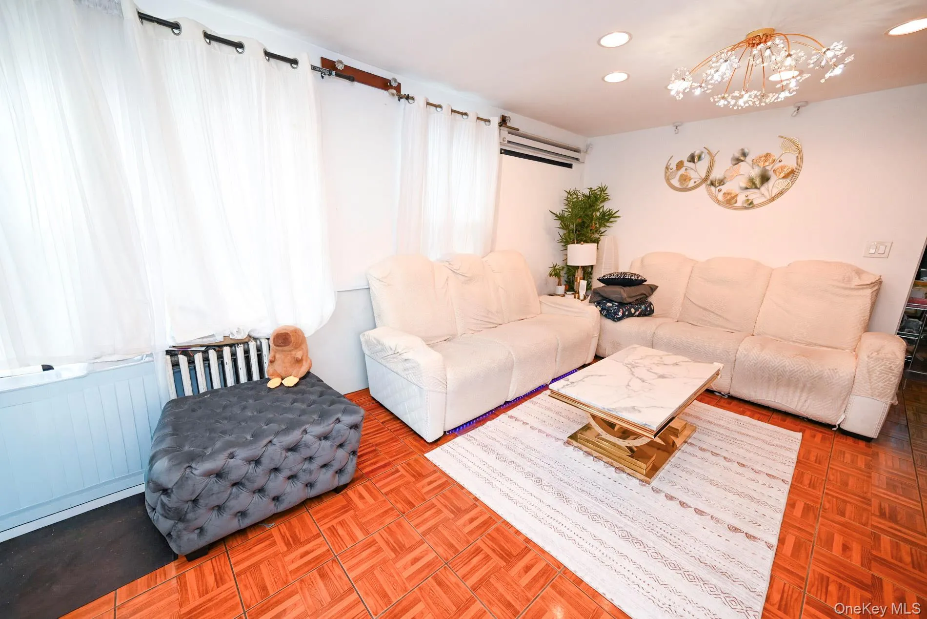 14214 Sutter Avenue, New York, NY, 3 Bedrooms Bedrooms, 7 Rooms Rooms,2 BathroomsBathrooms,Residential,For Rent,Sutter,0,KEY1018677 14214 Sutter Avenue, New York, NY, 3 Bedrooms Bedrooms, 7 Rooms Rooms,2 BathroomsBathrooms,Residential,For Rent,Sutter,0,KEY1018677