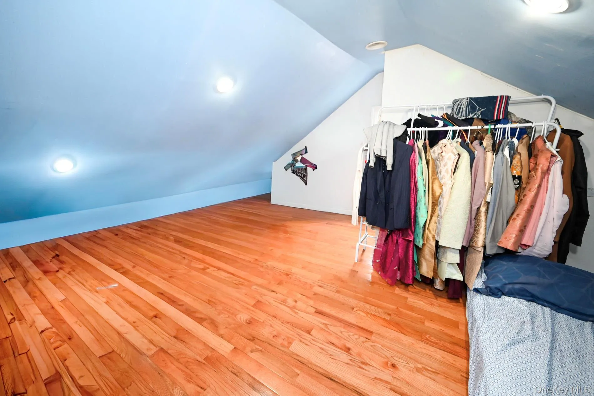 14214 Sutter Avenue, New York, NY, 3 Bedrooms Bedrooms, 7 Rooms Rooms,2 BathroomsBathrooms,Residential,For Rent,Sutter,0,KEY1018677 14214 Sutter Avenue, New York, NY, 3 Bedrooms Bedrooms, 7 Rooms Rooms,2 BathroomsBathrooms,Residential,For Rent,Sutter,0,KEY1018677