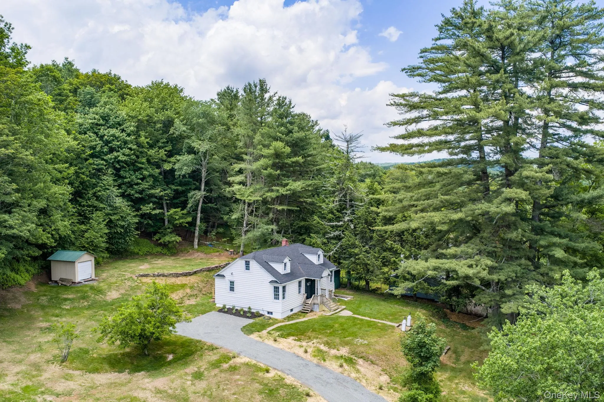 810 Benton Hollow Road, Fallsburg, NY, 6 Bedrooms Bedrooms, 10 Rooms Rooms,3 BathroomsBathrooms,Residential,For Rent,Benton Hollow,0,KEY1018680 810 Benton Hollow Road, Fallsburg, NY, 6 Bedrooms Bedrooms, 10 Rooms Rooms,3 BathroomsBathrooms,Residential,For Rent,Benton Hollow,0,KEY1018680