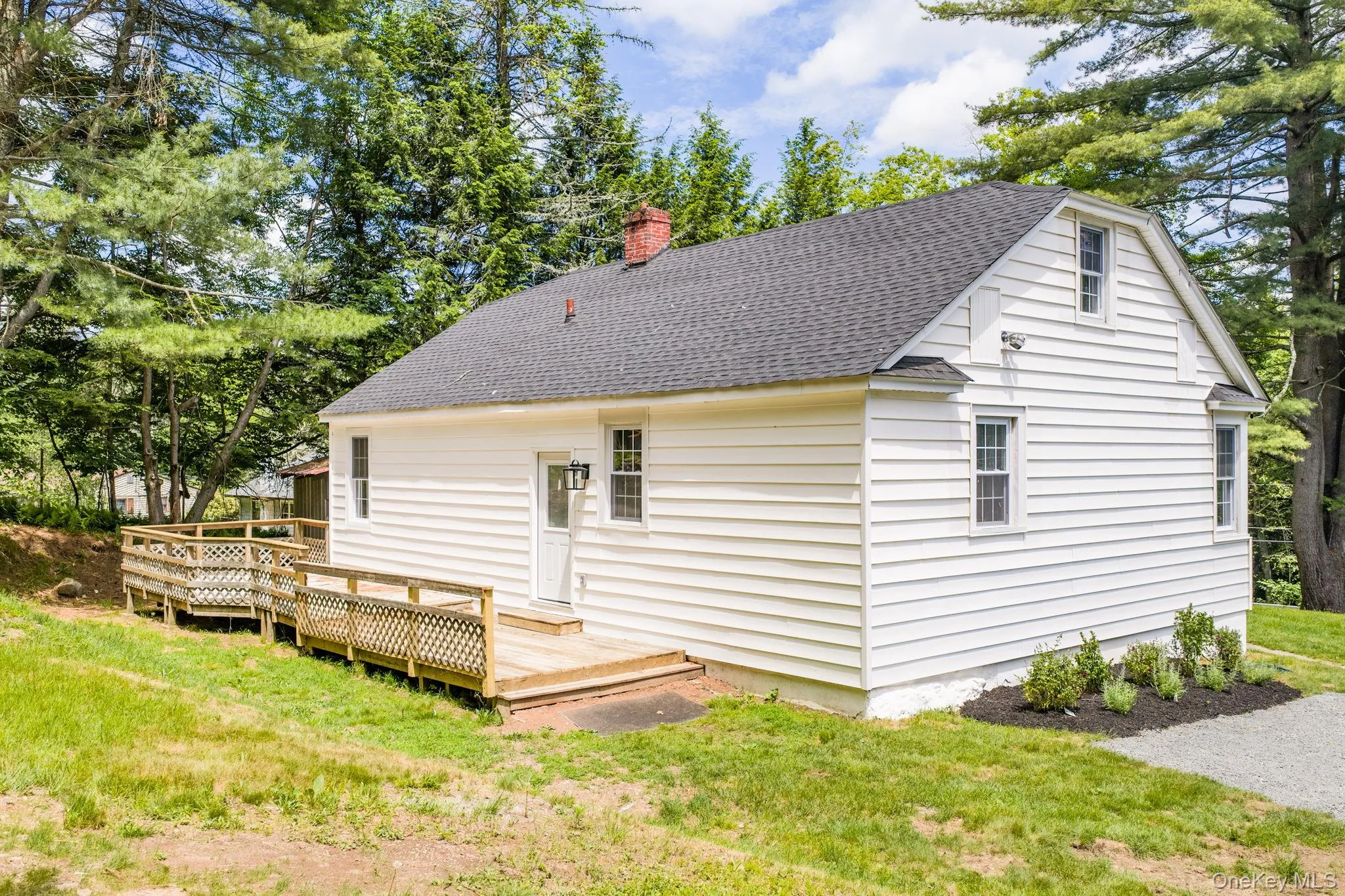 810 Benton Hollow Road, Fallsburg, NY, 6 Bedrooms Bedrooms, 10 Rooms Rooms,3 BathroomsBathrooms,Residential,For Rent,Benton Hollow,0,KEY1018680 810 Benton Hollow Road, Fallsburg, NY, 6 Bedrooms Bedrooms, 10 Rooms Rooms,3 BathroomsBathrooms,Residential,For Rent,Benton Hollow,0,KEY1018680