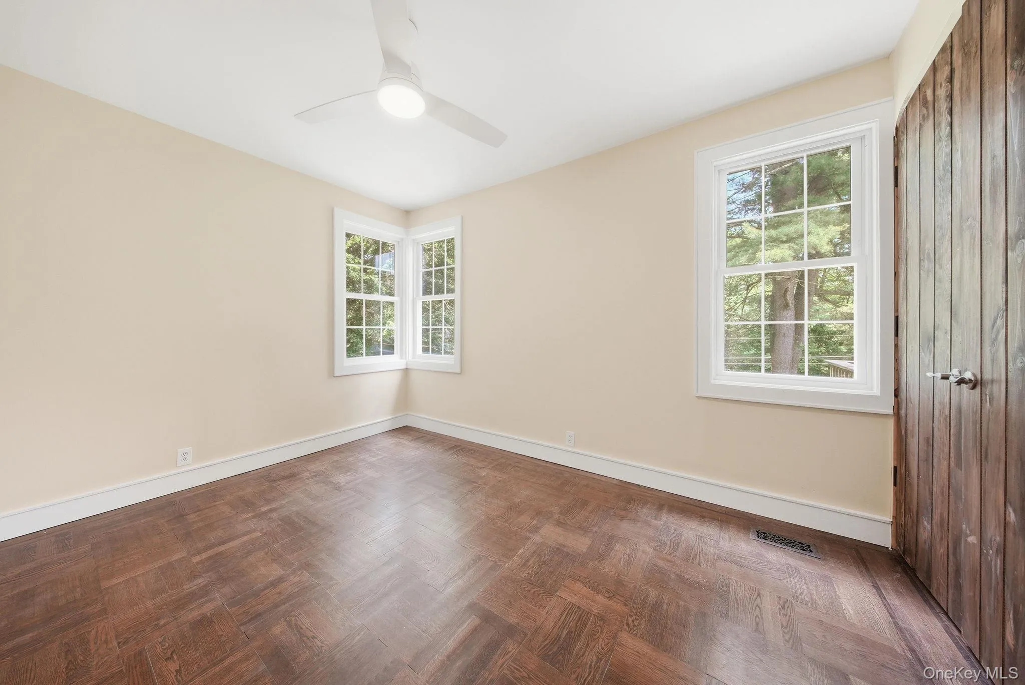 Main house not staged. Bedroom on the first floor. Main house not staged. Bedroom on the first floor.