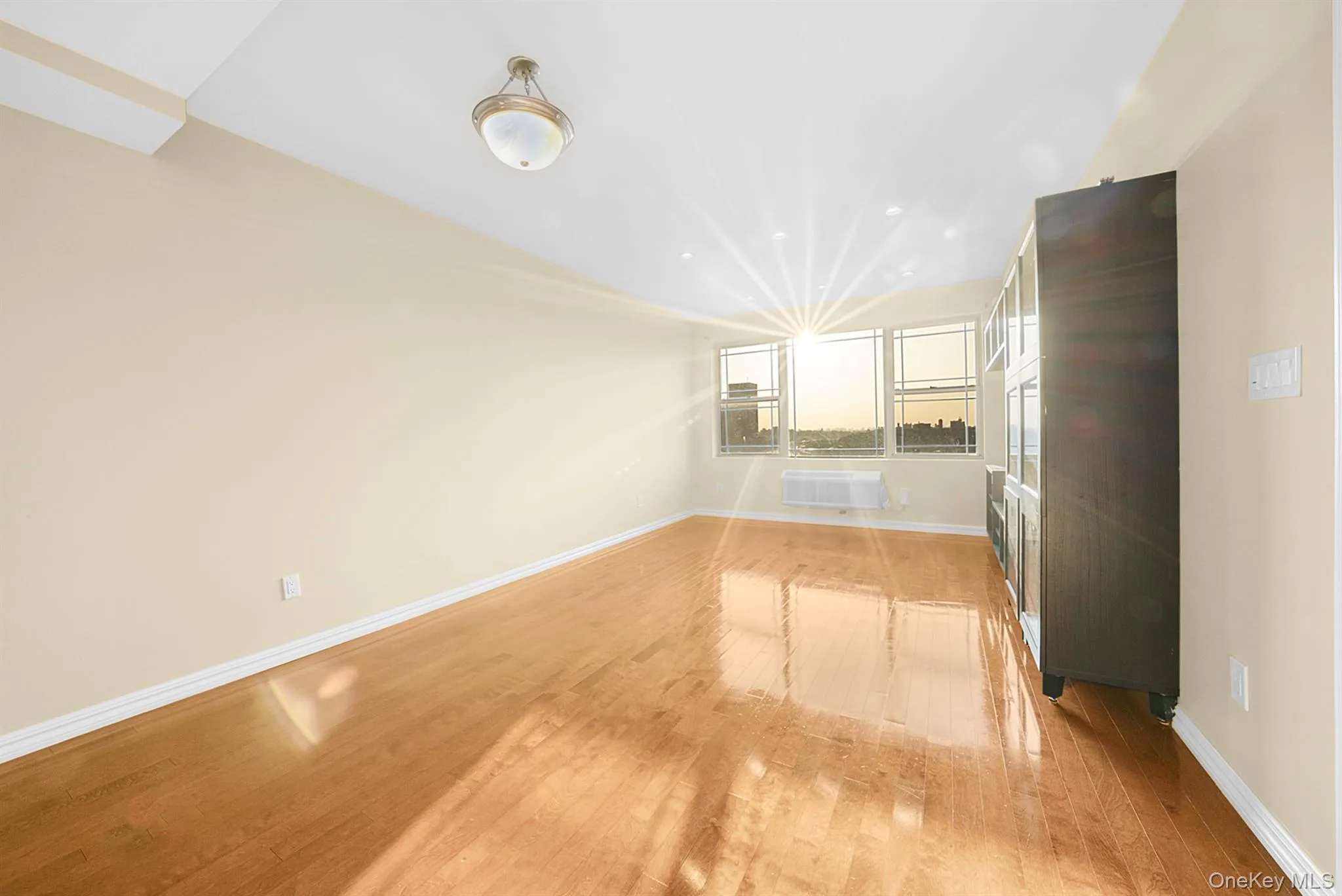 40-40 75th Street, New York, NY, 1 Bedroom Bedrooms, 3 Rooms Rooms,1 BathroomBathrooms,Residential Lease,For Rent,75th,0,1018686 40-40 75th Street, New York, NY, 1 Bedroom Bedrooms, 3 Rooms Rooms,1 BathroomBathrooms,Residential Lease,For Rent,75th,0,1018686