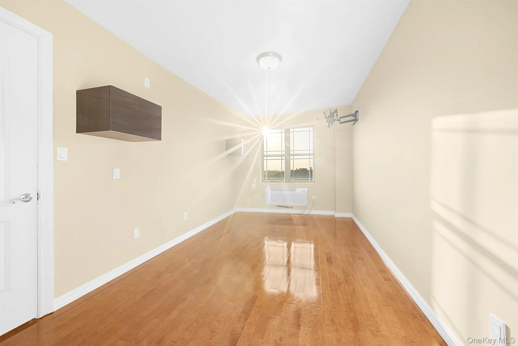 40-40 75th Street, New York, NY, 1 Bedroom Bedrooms, 3 Rooms Rooms,1 BathroomBathrooms,Residential Lease,For Rent,75th,0,1018686 40-40 75th Street, New York, NY, 1 Bedroom Bedrooms, 3 Rooms Rooms,1 BathroomBathrooms,Residential Lease,For Rent,75th,0,1018686