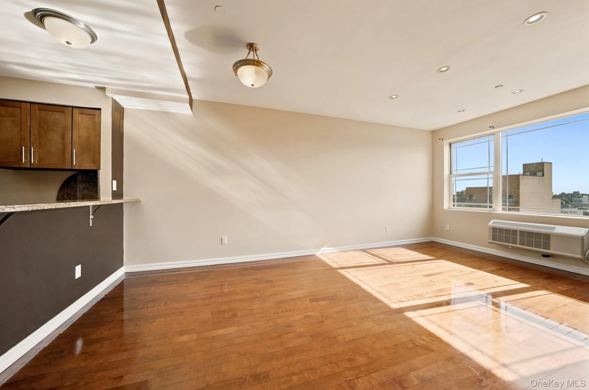 40-40 75th Street, New York, NY, 1 Bedroom Bedrooms, 3 Rooms Rooms,1 BathroomBathrooms,Residential Lease,For Rent,75th,0,1018686 40-40 75th Street, New York, NY, 1 Bedroom Bedrooms, 3 Rooms Rooms,1 BathroomBathrooms,Residential Lease,For Rent,75th,0,1018686