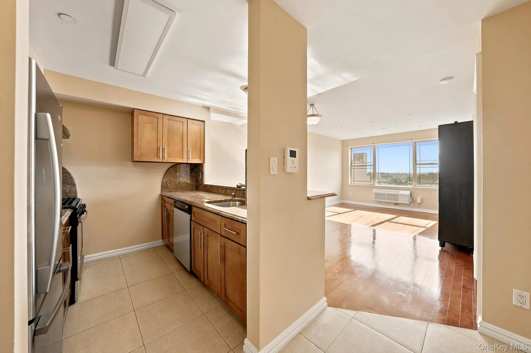 40-40 75th Street, New York, NY, 1 Bedroom Bedrooms, 3 Rooms Rooms,1 BathroomBathrooms,Residential Lease,For Rent,75th,0,1018686 40-40 75th Street, New York, NY, 1 Bedroom Bedrooms, 3 Rooms Rooms,1 BathroomBathrooms,Residential Lease,For Rent,75th,0,1018686