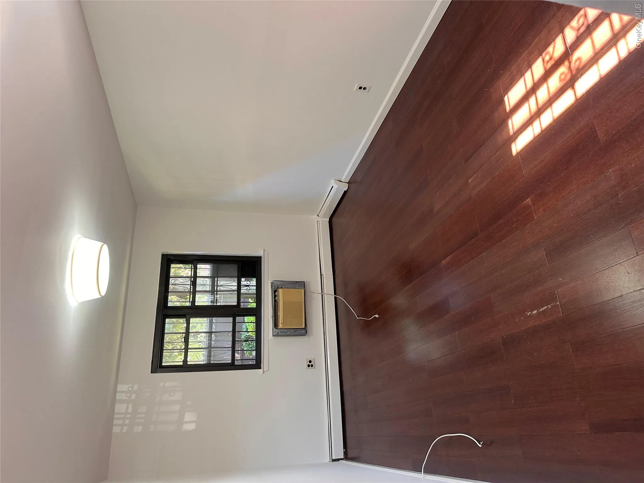 219-02 64 Avenue, New York, NY, 1 Bedroom Bedrooms, 3 Rooms Rooms,1 BathroomBathrooms,Residential,For Rent,64,0,KEY1018693 219-02 64 Avenue, New York, NY, 1 Bedroom Bedrooms, 3 Rooms Rooms,1 BathroomBathrooms,Residential,For Rent,64,0,KEY1018693