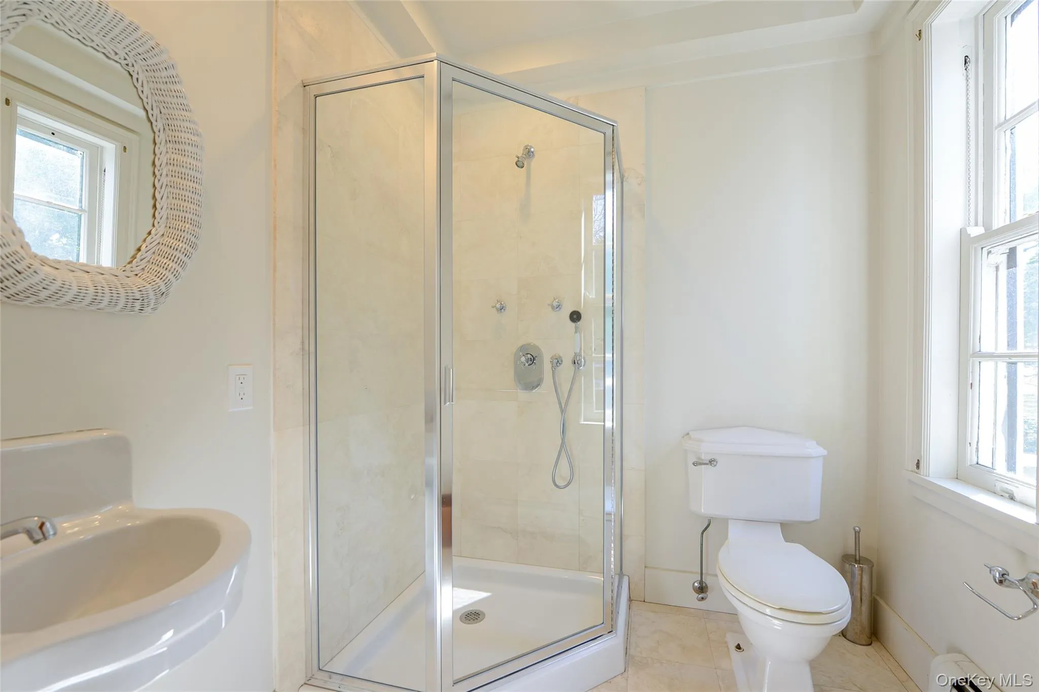 1 Pond Road, Glen Cove, NY, 5 Bedrooms Bedrooms, 13 Rooms Rooms,6 BathroomsBathrooms,Residential Lease,For Rent,Pond,0,KEY1018694 1 Pond Road, Glen Cove, NY, 5 Bedrooms Bedrooms, 13 Rooms Rooms,6 BathroomsBathrooms,Residential Lease,For Rent,Pond,0,KEY1018694