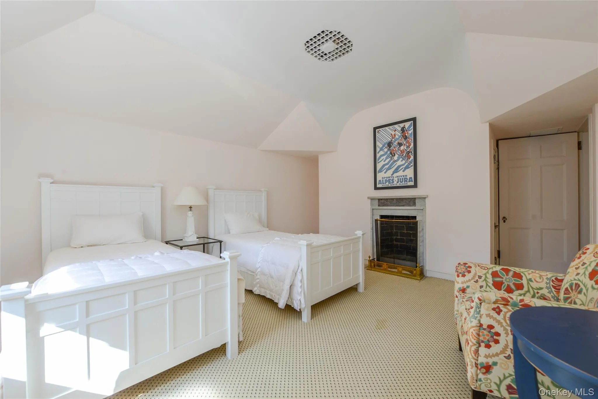 1 Pond Road, Glen Cove, NY, 5 Bedrooms Bedrooms, 13 Rooms Rooms,6 BathroomsBathrooms,Residential Lease,For Rent,Pond,0,KEY1018694 1 Pond Road, Glen Cove, NY, 5 Bedrooms Bedrooms, 13 Rooms Rooms,6 BathroomsBathrooms,Residential Lease,For Rent,Pond,0,KEY1018694