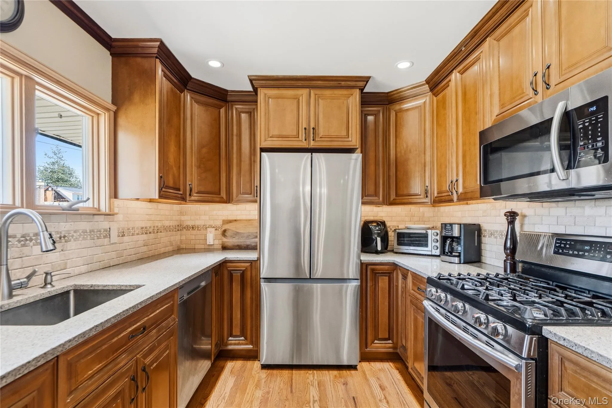 116 Spruce Street, Oyster Bay, NY, 3 Bedrooms Bedrooms, 6 Rooms Rooms,2 BathroomsBathrooms,Residential,For Rent,Spruce,0,1018702 116 Spruce Street, Oyster Bay, NY, 3 Bedrooms Bedrooms, 6 Rooms Rooms,2 BathroomsBathrooms,Residential,For Rent,Spruce,0,1018702