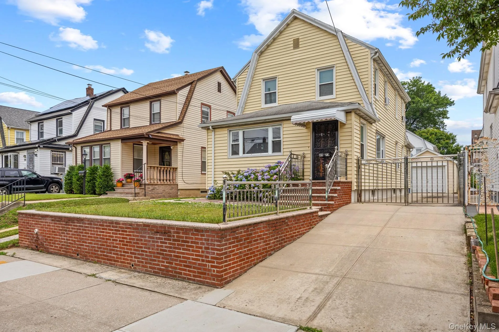 8973 215th Street, New York, NY, 3 Bedrooms Bedrooms, 8 Rooms Rooms,2 BathroomsBathrooms,Residential,For Rent,215th,0,1018703 8973 215th Street, New York, NY, 3 Bedrooms Bedrooms, 8 Rooms Rooms,2 BathroomsBathrooms,Residential,For Rent,215th,0,1018703