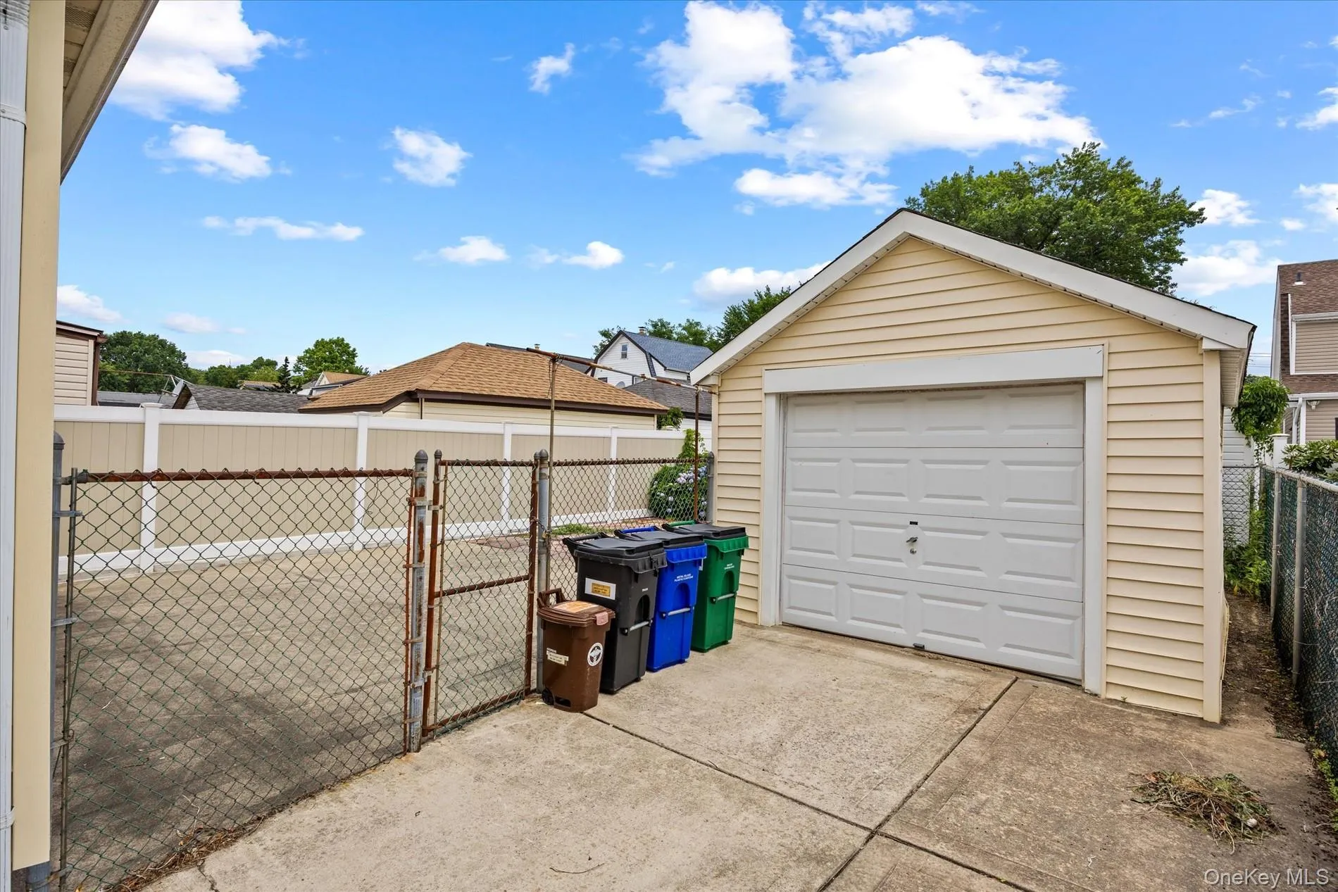 Driveway and Garage Driveway and Garage