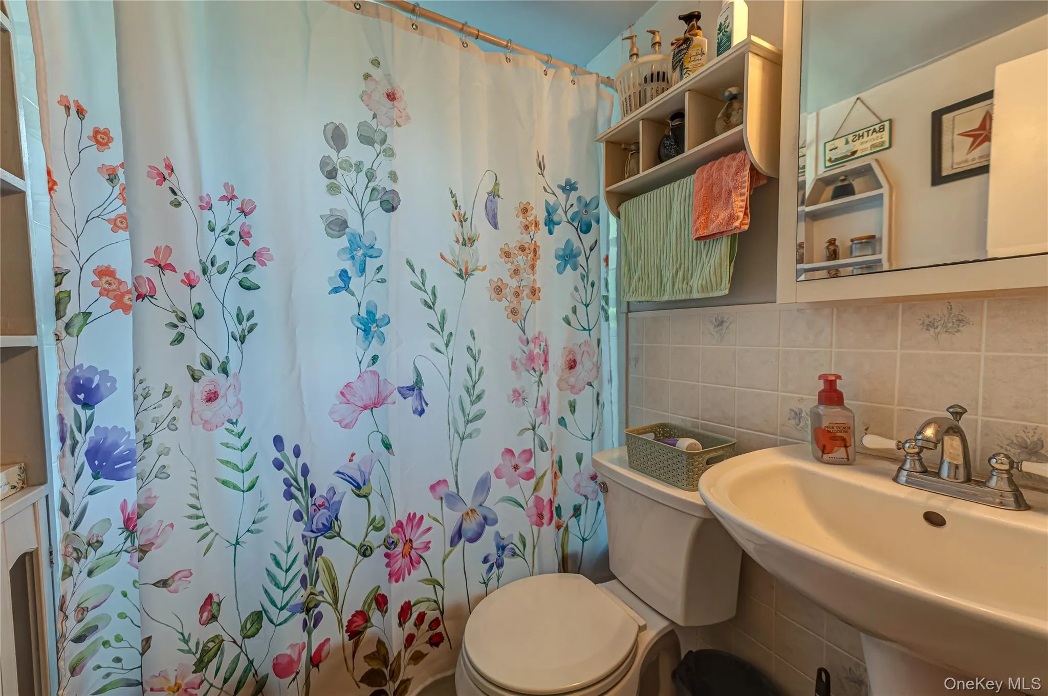 11 Spruce Street, Islip, NY, 3 Bedrooms Bedrooms, 7 Rooms Rooms,2 BathroomsBathrooms,Residential,For Rent,Spruce,0,KEY1018710 11 Spruce Street, Islip, NY, 3 Bedrooms Bedrooms, 7 Rooms Rooms,2 BathroomsBathrooms,Residential,For Rent,Spruce,0,KEY1018710