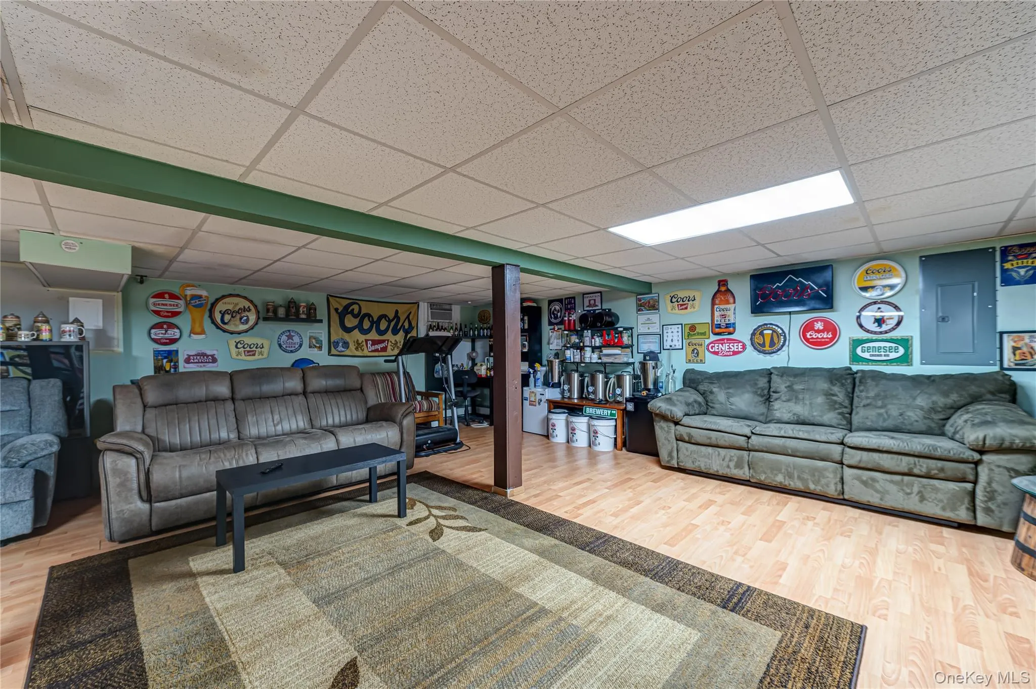 11 Spruce Street, Islip, NY, 3 Bedrooms Bedrooms, 7 Rooms Rooms,2 BathroomsBathrooms,Residential,For Rent,Spruce,0,KEY1018710 11 Spruce Street, Islip, NY, 3 Bedrooms Bedrooms, 7 Rooms Rooms,2 BathroomsBathrooms,Residential,For Rent,Spruce,0,KEY1018710