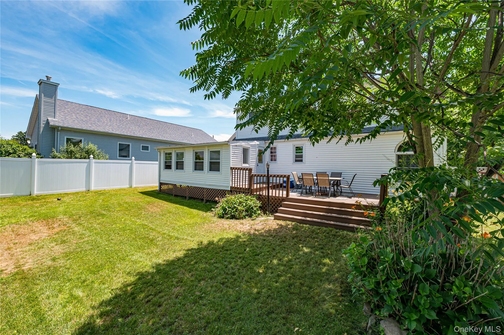 11 Spruce Street, Islip, NY, 3 Bedrooms Bedrooms, 7 Rooms Rooms,2 BathroomsBathrooms,Residential,For Rent,Spruce,0,KEY1018710 11 Spruce Street, Islip, NY, 3 Bedrooms Bedrooms, 7 Rooms Rooms,2 BathroomsBathrooms,Residential,For Rent,Spruce,0,KEY1018710