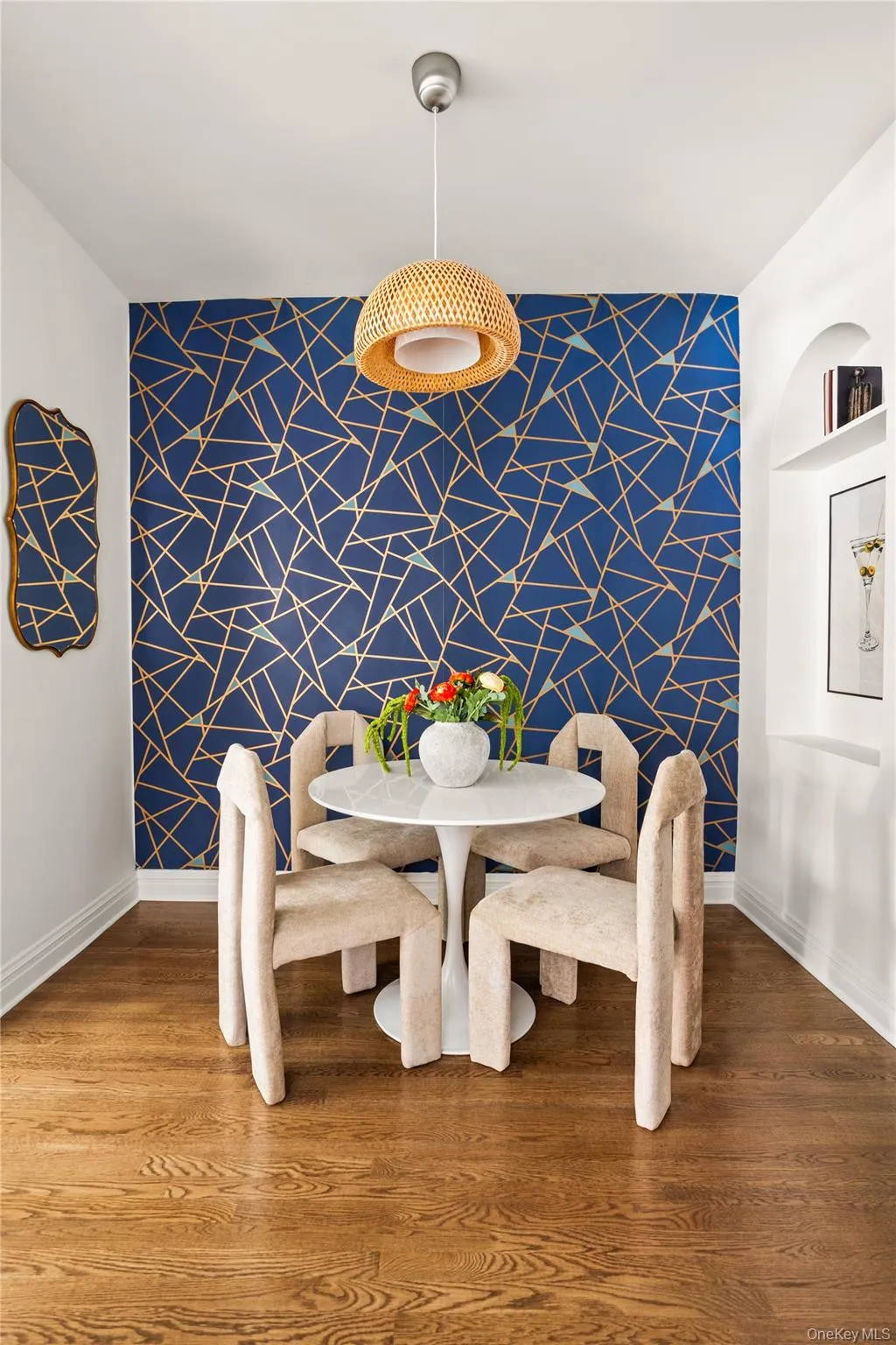 84-12 35th Ave, New York, NY, 1 Bedroom Bedrooms, 3 Rooms Rooms,1 BathroomBathrooms,Residential,For Rent,35th Ave,0,KEY1018711 84-12 35th Ave, New York, NY, 1 Bedroom Bedrooms, 3 Rooms Rooms,1 BathroomBathrooms,Residential,For Rent,35th Ave,0,KEY1018711