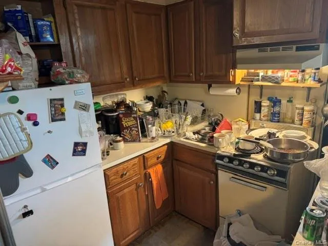 1916 Wilson Avenue, Hempstead, NY, 4 Bedrooms Bedrooms, 7 Rooms Rooms,2 BathroomsBathrooms,Residential,For Rent,Wilson,0,KEY1018714 1916 Wilson Avenue, Hempstead, NY, 4 Bedrooms Bedrooms, 7 Rooms Rooms,2 BathroomsBathrooms,Residential,For Rent,Wilson,0,KEY1018714