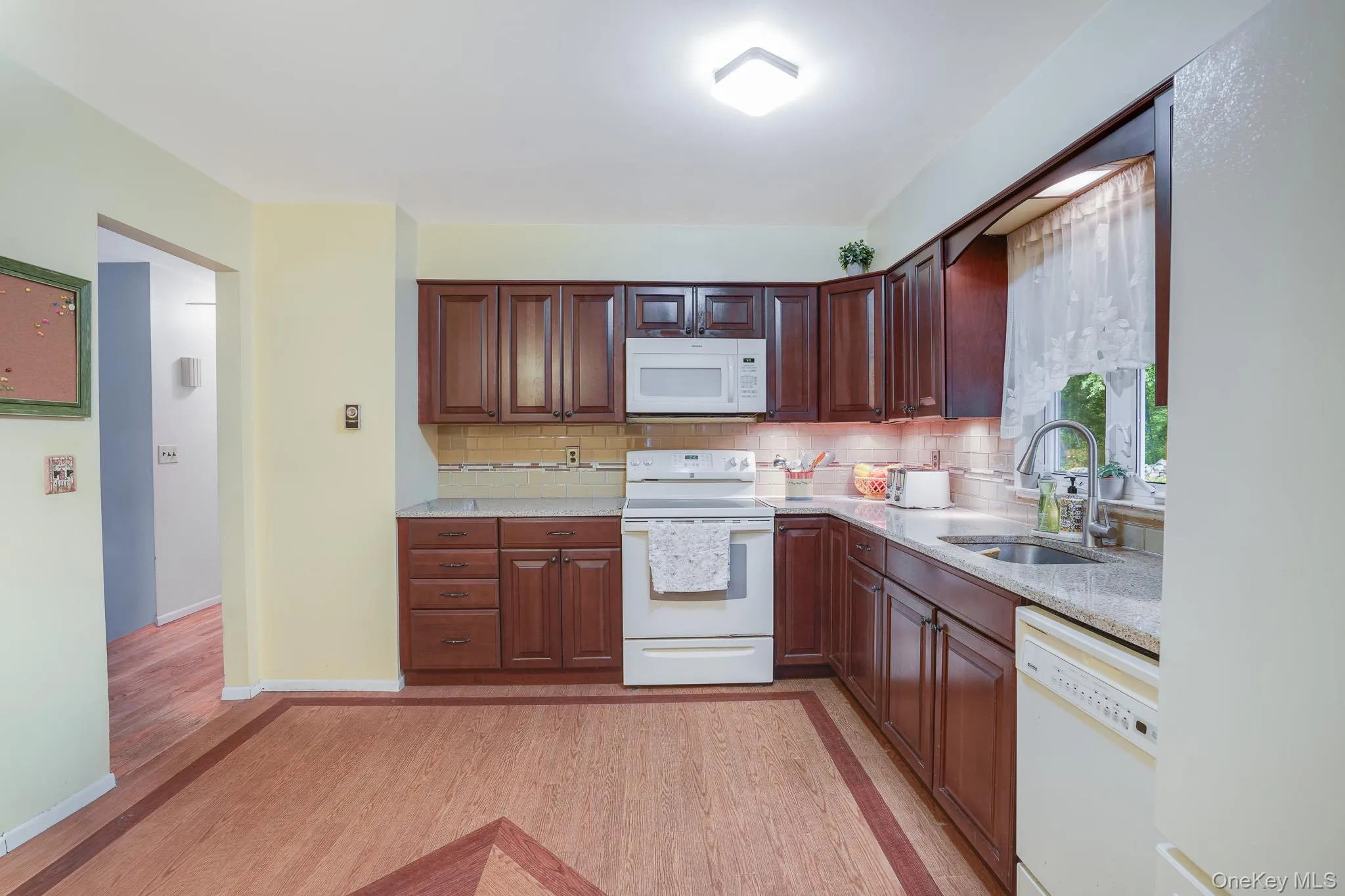 5 Gardineer Road, Putnam Valley, NY, 3 Bedrooms Bedrooms, 7 Rooms Rooms,2 BathroomsBathrooms,Residential,For Rent,Gardineer,0,1018719 5 Gardineer Road, Putnam Valley, NY, 3 Bedrooms Bedrooms, 7 Rooms Rooms,2 BathroomsBathrooms,Residential,For Rent,Gardineer,0,1018719