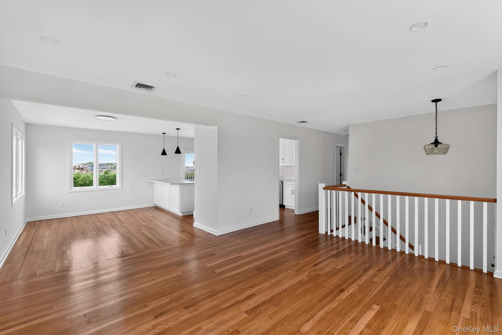 89 Ocean Avenue, Oyster Bay, NY, 3 Bedrooms Bedrooms, 6 Rooms Rooms,3 BathroomsBathrooms,Residential,For Rent,Ocean,0,KEY1018721 89 Ocean Avenue, Oyster Bay, NY, 3 Bedrooms Bedrooms, 6 Rooms Rooms,3 BathroomsBathrooms,Residential,For Rent,Ocean,0,KEY1018721