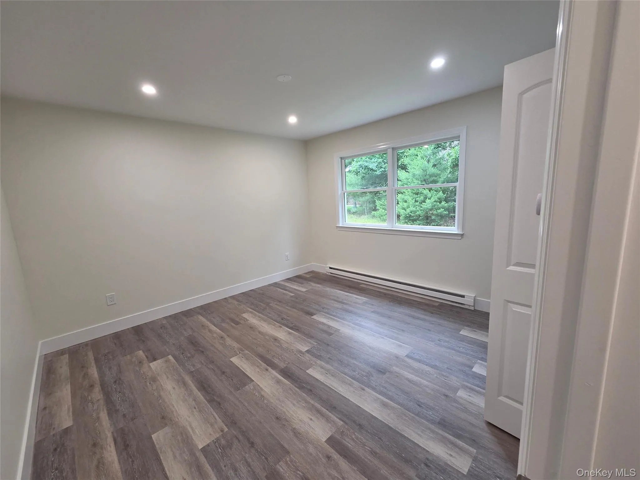 19 Manchester Road, Thompson, NY, 4 Bedrooms Bedrooms, 9 Rooms Rooms,3 BathroomsBathrooms,Residential,For Rent,Manchester,0,1018726 19 Manchester Road, Thompson, NY, 4 Bedrooms Bedrooms, 9 Rooms Rooms,3 BathroomsBathrooms,Residential,For Rent,Manchester,0,1018726
