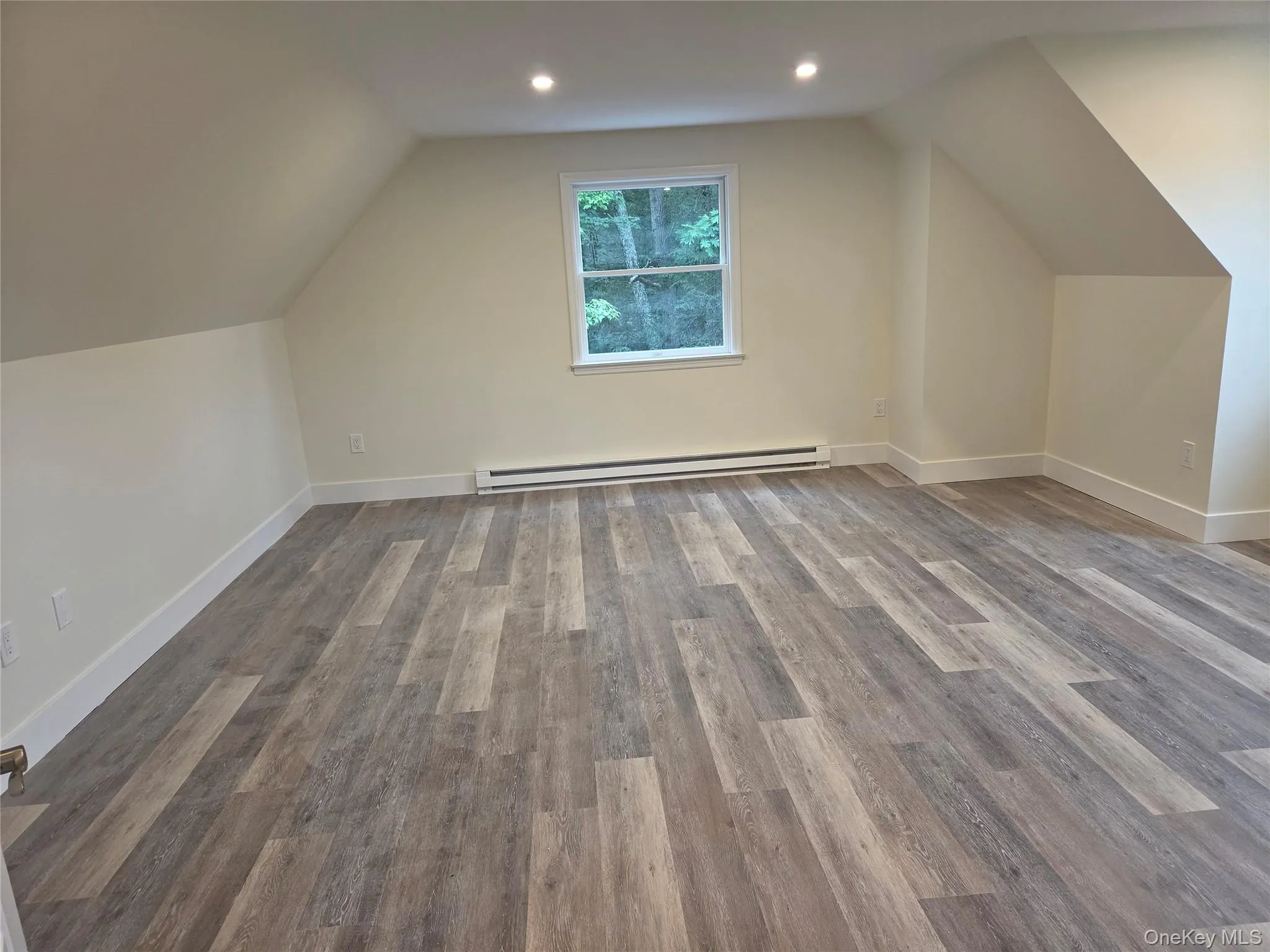 19 Manchester Road, Thompson, NY, 4 Bedrooms Bedrooms, 9 Rooms Rooms,3 BathroomsBathrooms,Residential,For Rent,Manchester,0,1018726 19 Manchester Road, Thompson, NY, 4 Bedrooms Bedrooms, 9 Rooms Rooms,3 BathroomsBathrooms,Residential,For Rent,Manchester,0,1018726