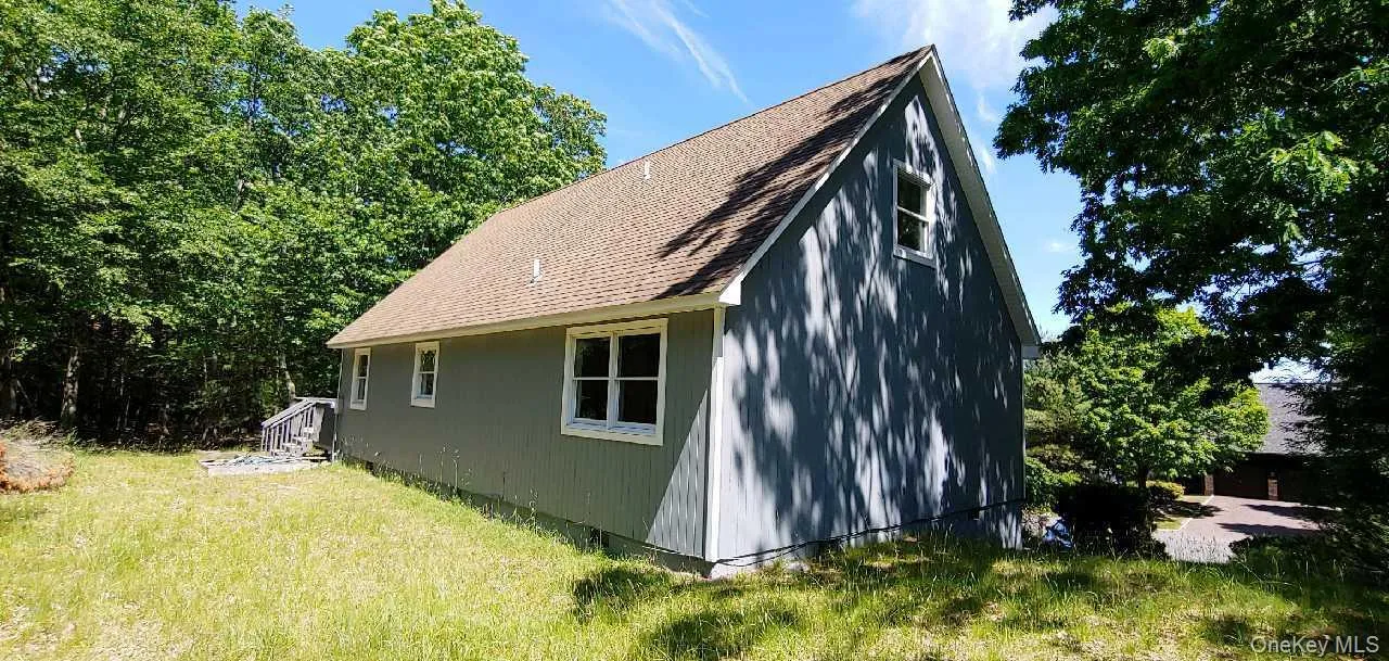 19 Manchester Road, Thompson, NY, 4 Bedrooms Bedrooms, 9 Rooms Rooms,3 BathroomsBathrooms,Residential,For Rent,Manchester,0,1018726 19 Manchester Road, Thompson, NY, 4 Bedrooms Bedrooms, 9 Rooms Rooms,3 BathroomsBathrooms,Residential,For Rent,Manchester,0,1018726