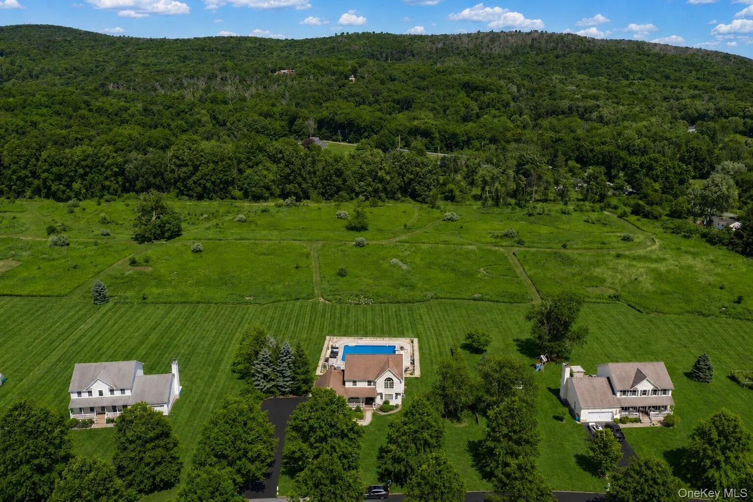 89 Brookside Lane, Union Vale, NY, 4 Bedrooms Bedrooms, 17 Rooms Rooms,3 BathroomsBathrooms,Residential,For Rent,Brookside,0,KEY1018727 89 Brookside Lane, Union Vale, NY, 4 Bedrooms Bedrooms, 17 Rooms Rooms,3 BathroomsBathrooms,Residential,For Rent,Brookside,0,KEY1018727