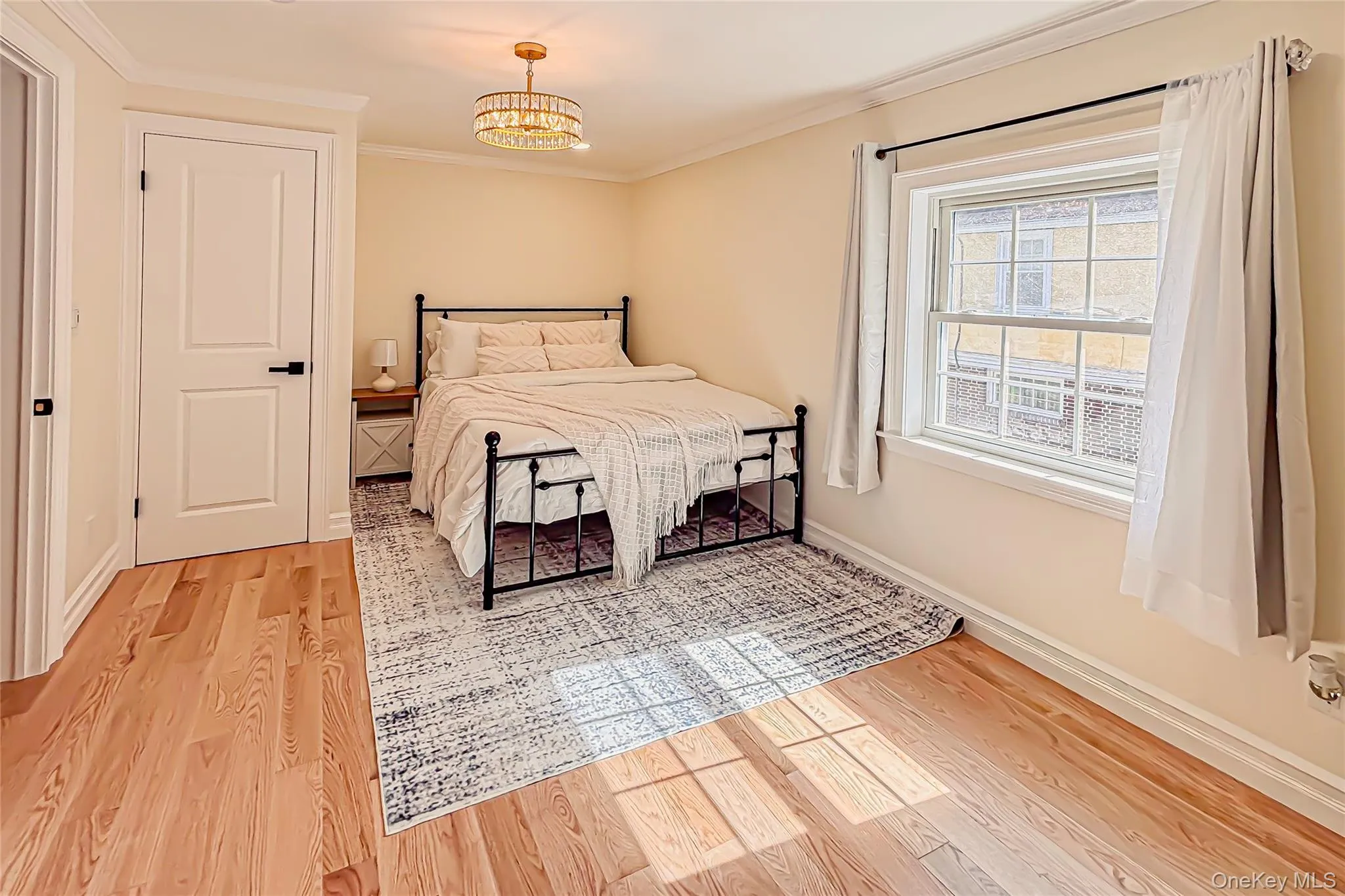 9 Watkins Place, New Rochelle, NY, 4 Bedrooms Bedrooms, 13 Rooms Rooms,3 BathroomsBathrooms,Residential,For Rent,Watkins,0,1018732 9 Watkins Place, New Rochelle, NY, 4 Bedrooms Bedrooms, 13 Rooms Rooms,3 BathroomsBathrooms,Residential,For Rent,Watkins,0,1018732