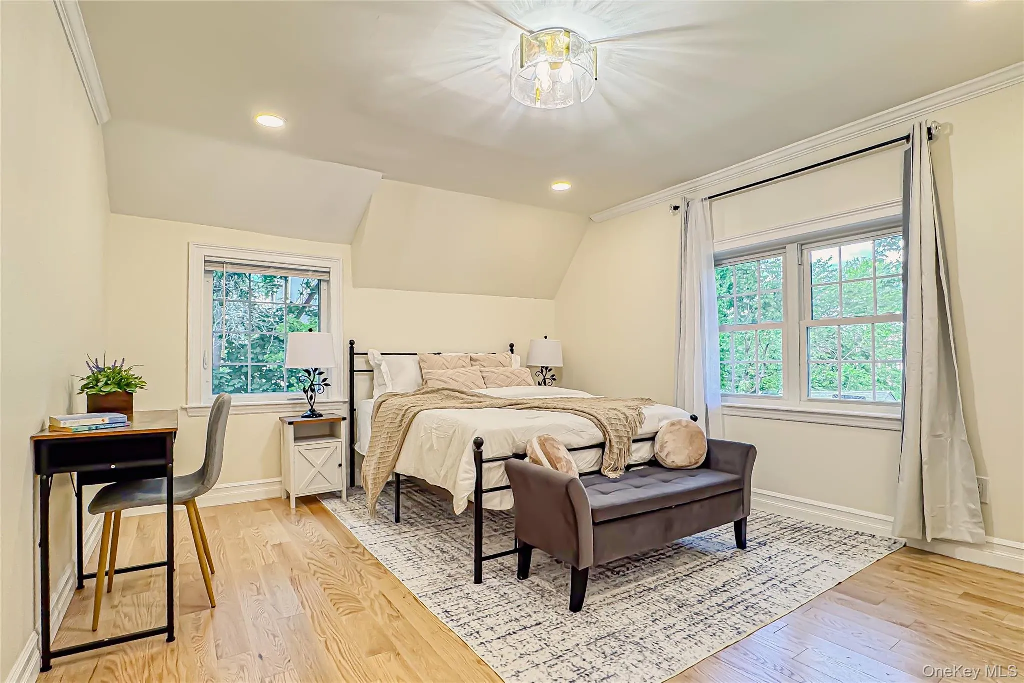 9 Watkins Place, New Rochelle, NY, 4 Bedrooms Bedrooms, 13 Rooms Rooms,3 BathroomsBathrooms,Residential,For Rent,Watkins,0,1018732 9 Watkins Place, New Rochelle, NY, 4 Bedrooms Bedrooms, 13 Rooms Rooms,3 BathroomsBathrooms,Residential,For Rent,Watkins,0,1018732