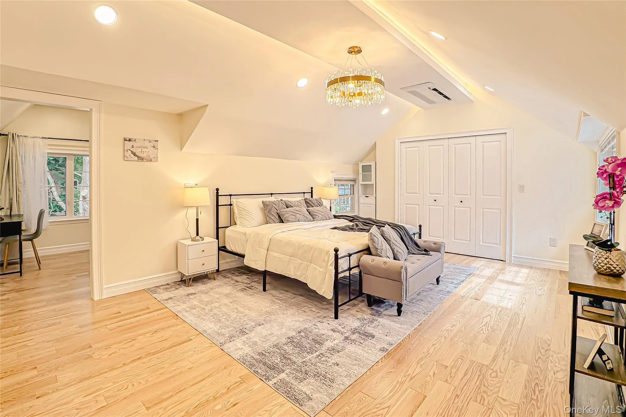 9 Watkins Place, New Rochelle, NY, 4 Bedrooms Bedrooms, 13 Rooms Rooms,3 BathroomsBathrooms,Residential,For Rent,Watkins,0,1018732 9 Watkins Place, New Rochelle, NY, 4 Bedrooms Bedrooms, 13 Rooms Rooms,3 BathroomsBathrooms,Residential,For Rent,Watkins,0,1018732