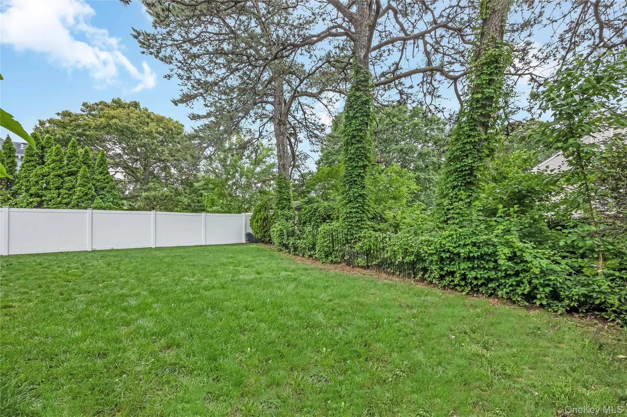 10 John Street, Brookhaven, NY, 4 Bedrooms Bedrooms, 10 Rooms Rooms,2 BathroomsBathrooms,Residential,For Rent,John,0,KEY1018734 10 John Street, Brookhaven, NY, 4 Bedrooms Bedrooms, 10 Rooms Rooms,2 BathroomsBathrooms,Residential,For Rent,John,0,KEY1018734