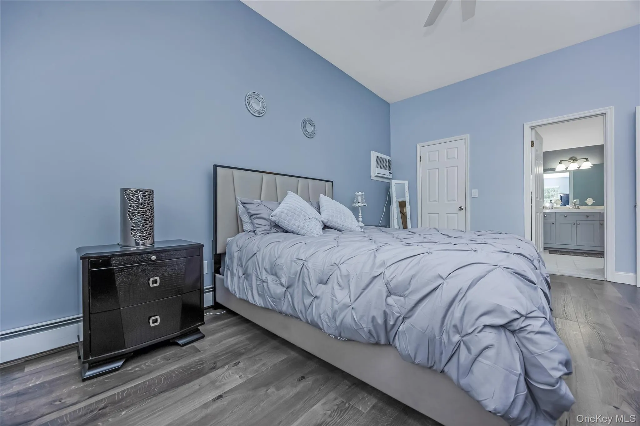 10 John Street, Brookhaven, NY, 4 Bedrooms Bedrooms, 10 Rooms Rooms,2 BathroomsBathrooms,Residential,For Rent,John,0,KEY1018734 10 John Street, Brookhaven, NY, 4 Bedrooms Bedrooms, 10 Rooms Rooms,2 BathroomsBathrooms,Residential,For Rent,John,0,KEY1018734