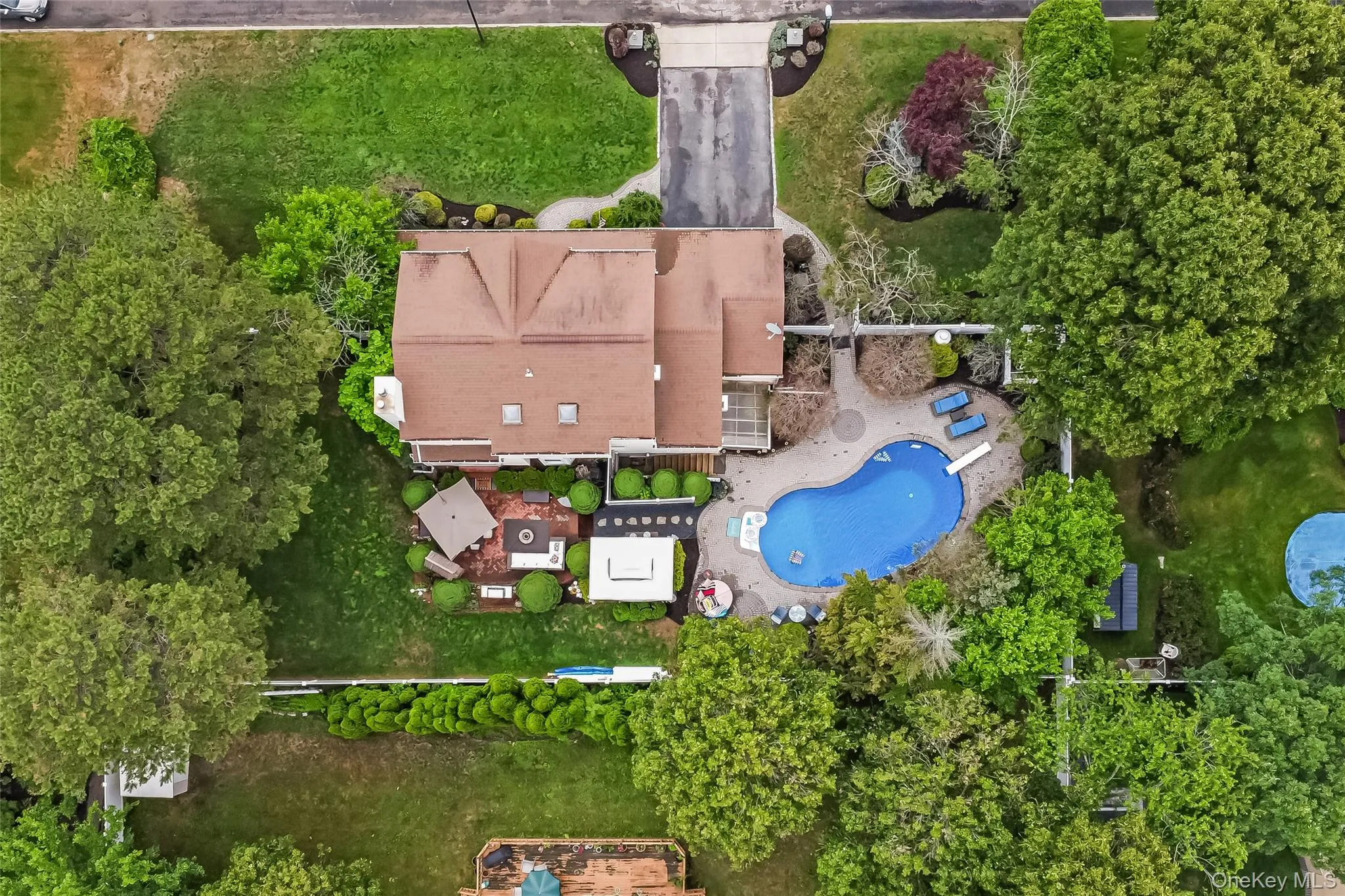10 John Street, Brookhaven, NY, 4 Bedrooms Bedrooms, 10 Rooms Rooms,2 BathroomsBathrooms,Residential,For Rent,John,0,KEY1018734 10 John Street, Brookhaven, NY, 4 Bedrooms Bedrooms, 10 Rooms Rooms,2 BathroomsBathrooms,Residential,For Rent,John,0,KEY1018734