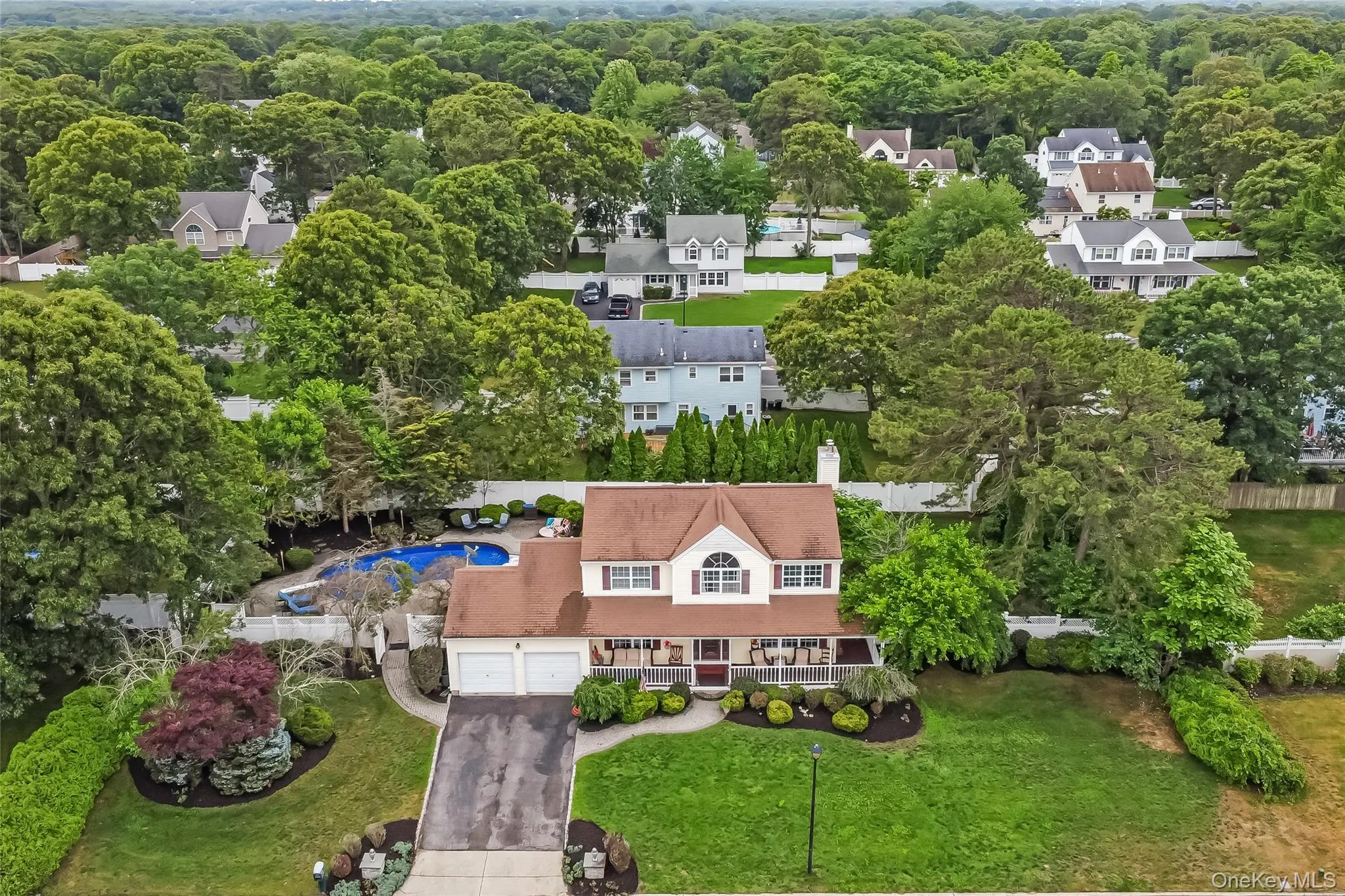10 John Street, Brookhaven, NY, 4 Bedrooms Bedrooms, 10 Rooms Rooms,2 BathroomsBathrooms,Residential,For Rent,John,0,KEY1018734 10 John Street, Brookhaven, NY, 4 Bedrooms Bedrooms, 10 Rooms Rooms,2 BathroomsBathrooms,Residential,For Rent,John,0,KEY1018734