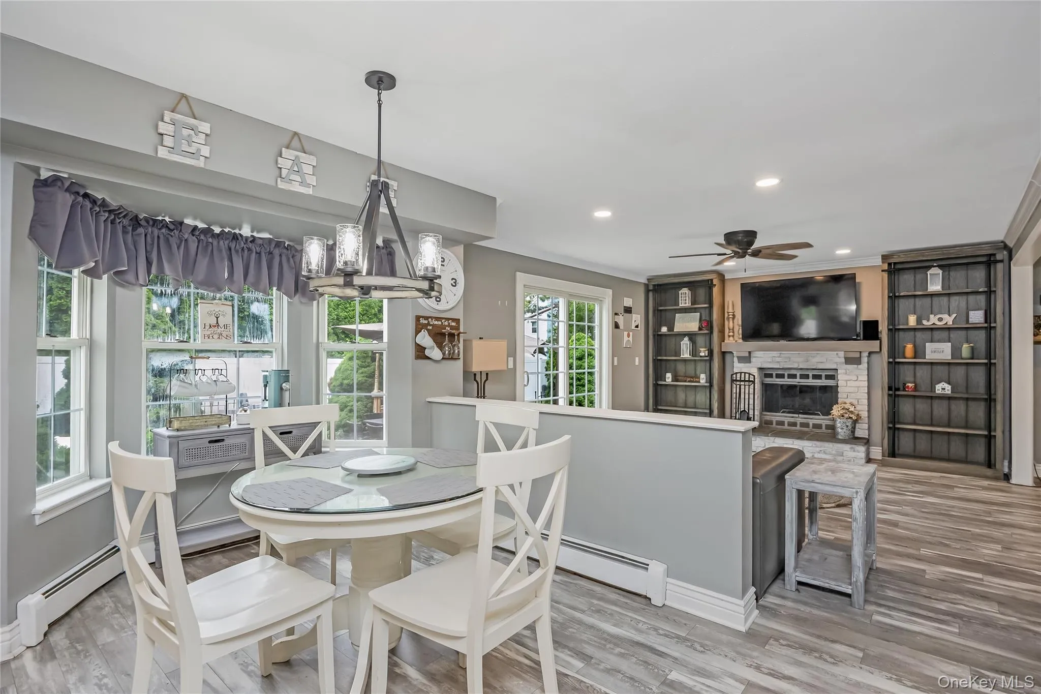 10 John Street, Brookhaven, NY, 4 Bedrooms Bedrooms, 10 Rooms Rooms,2 BathroomsBathrooms,Residential,For Rent,John,0,KEY1018734 10 John Street, Brookhaven, NY, 4 Bedrooms Bedrooms, 10 Rooms Rooms,2 BathroomsBathrooms,Residential,For Rent,John,0,KEY1018734