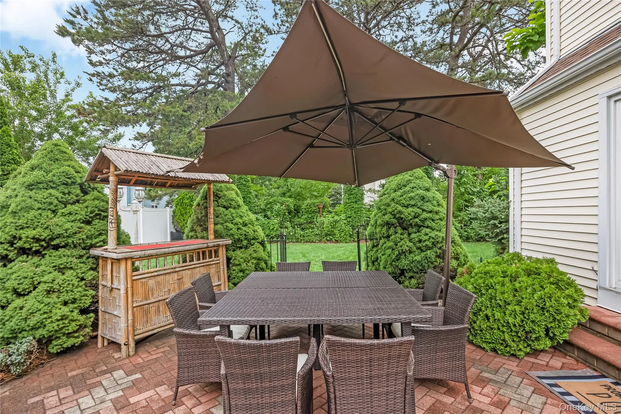 10 John Street, Brookhaven, NY, 4 Bedrooms Bedrooms, 10 Rooms Rooms,2 BathroomsBathrooms,Residential,For Rent,John,0,KEY1018734 10 John Street, Brookhaven, NY, 4 Bedrooms Bedrooms, 10 Rooms Rooms,2 BathroomsBathrooms,Residential,For Rent,John,0,KEY1018734