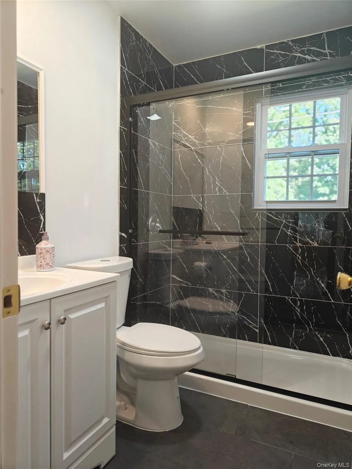 5 Wildwood Drive, Wappinger, NY, 1 Bedroom Bedrooms, 3 Rooms Rooms,1 BathroomBathrooms,Residential Lease,For Rent,Wildwood,0,KEY1018737 5 Wildwood Drive, Wappinger, NY, 1 Bedroom Bedrooms, 3 Rooms Rooms,1 BathroomBathrooms,Residential Lease,For Rent,Wildwood,0,KEY1018737
