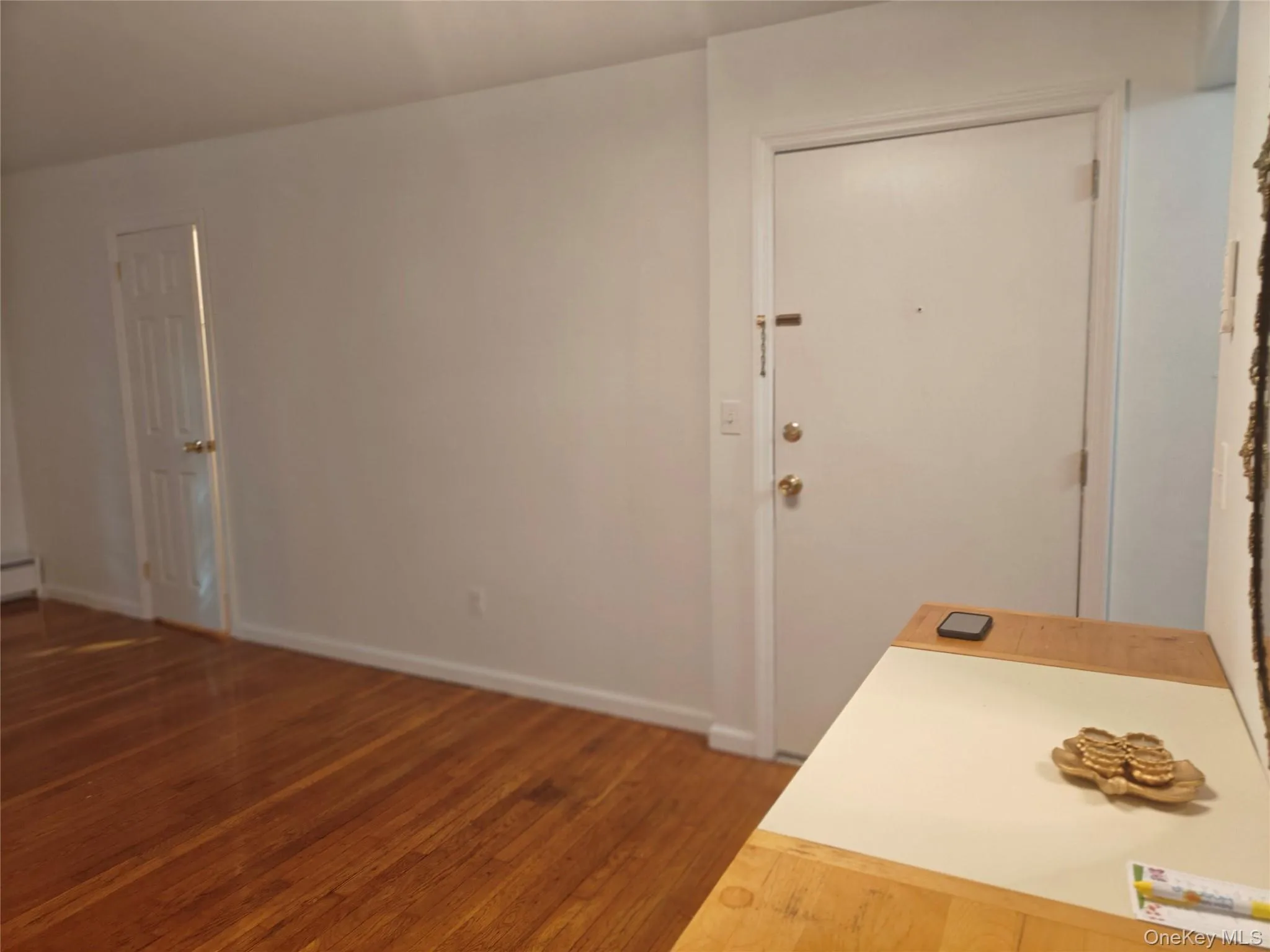 5 Wildwood Drive, Wappinger, NY, 1 Bedroom Bedrooms, 3 Rooms Rooms,1 BathroomBathrooms,Residential Lease,For Rent,Wildwood,0,KEY1018737 5 Wildwood Drive, Wappinger, NY, 1 Bedroom Bedrooms, 3 Rooms Rooms,1 BathroomBathrooms,Residential Lease,For Rent,Wildwood,0,KEY1018737