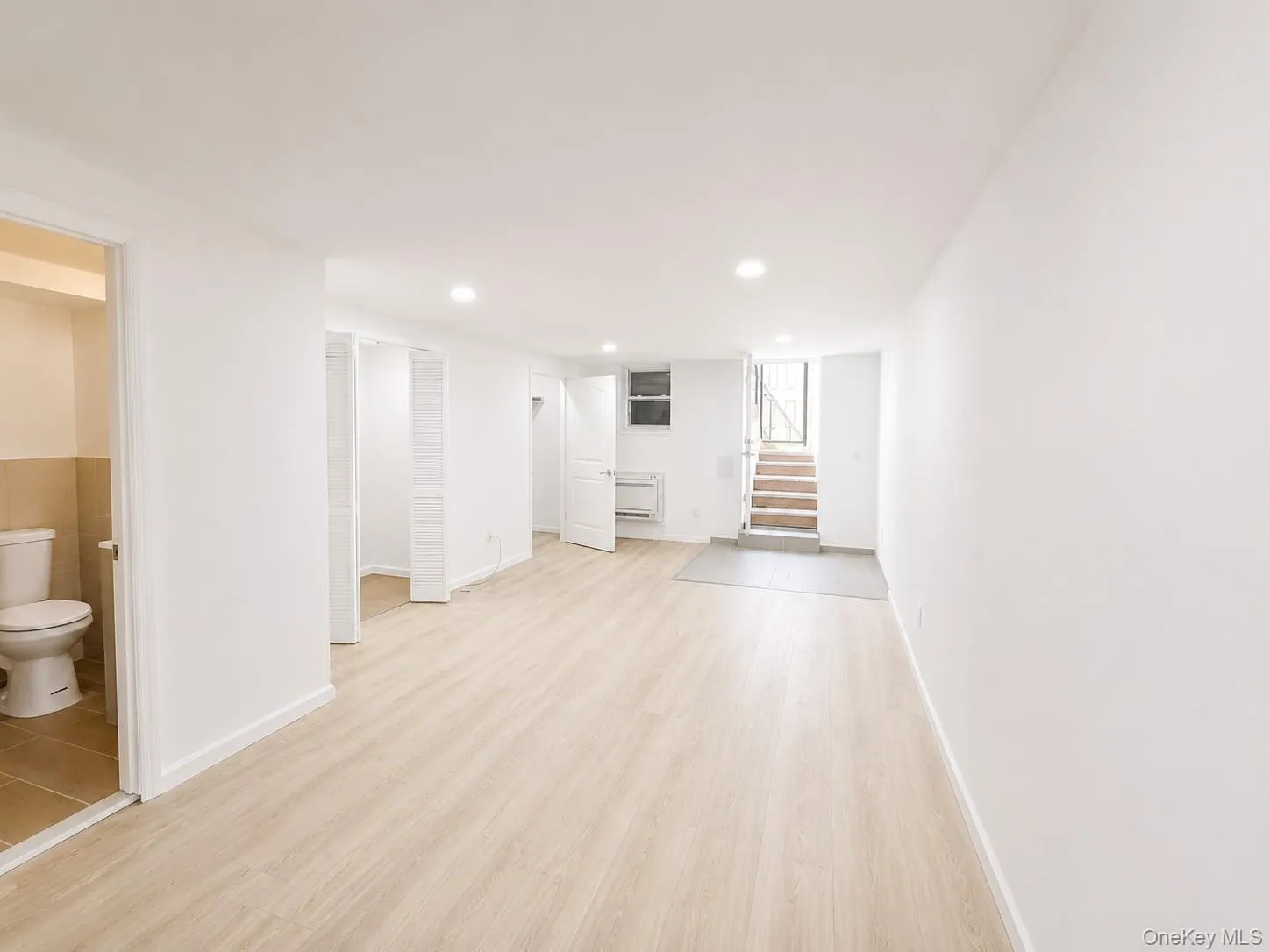 6946 64th Street, New York, NY, 1 Bedroom Bedrooms, 3 Rooms Rooms,1 BathroomBathrooms,Residential Lease,For Rent,64th,0,KEY1018738 6946 64th Street, New York, NY, 1 Bedroom Bedrooms, 3 Rooms Rooms,1 BathroomBathrooms,Residential Lease,For Rent,64th,0,KEY1018738