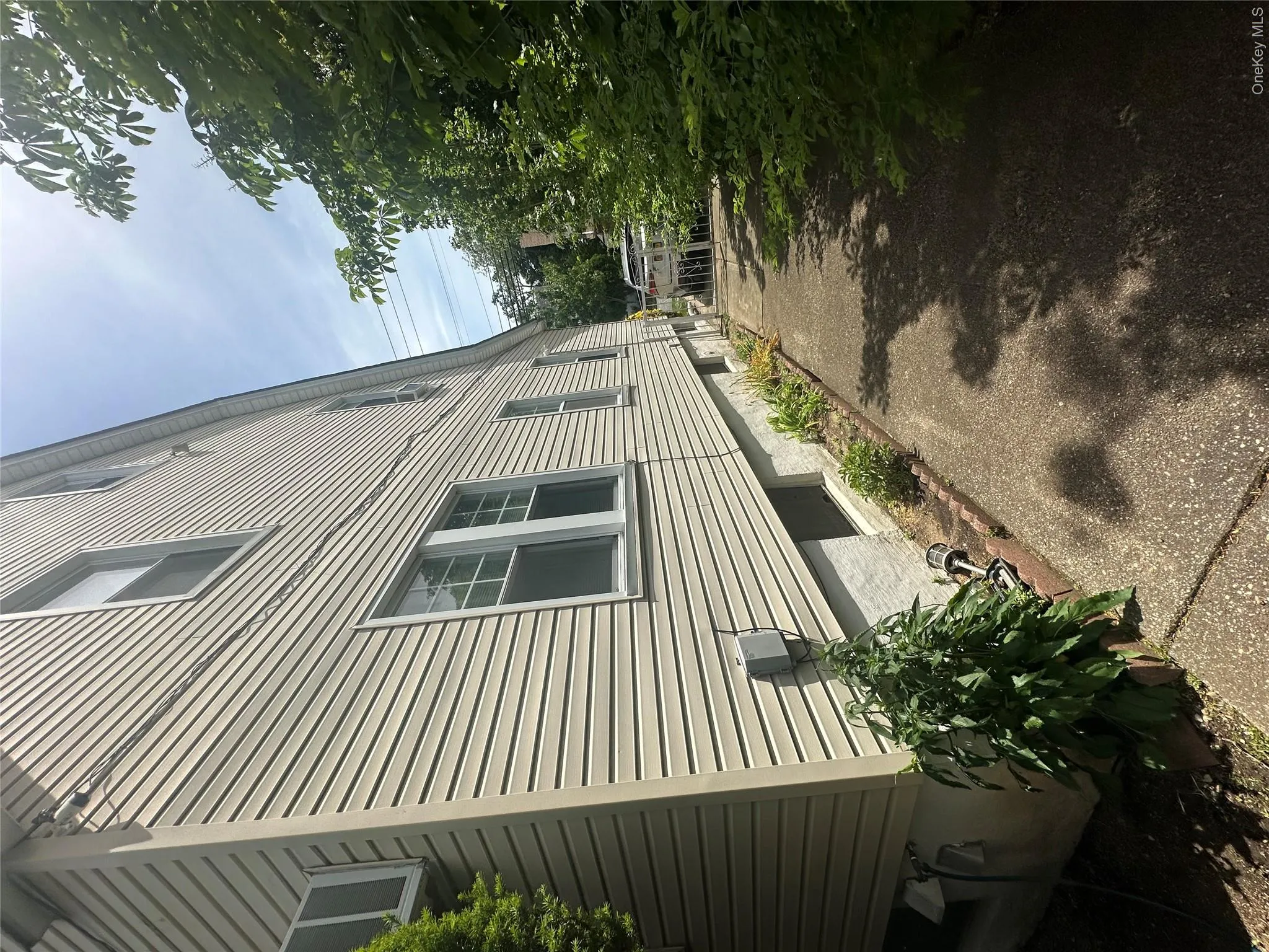 10048 222nd Street, New York, NY, 3 Bedrooms Bedrooms, 12 Rooms Rooms,2 BathroomsBathrooms,Residential,For Rent,222nd,0,1018739 10048 222nd Street, New York, NY, 3 Bedrooms Bedrooms, 12 Rooms Rooms,2 BathroomsBathrooms,Residential,For Rent,222nd,0,1018739