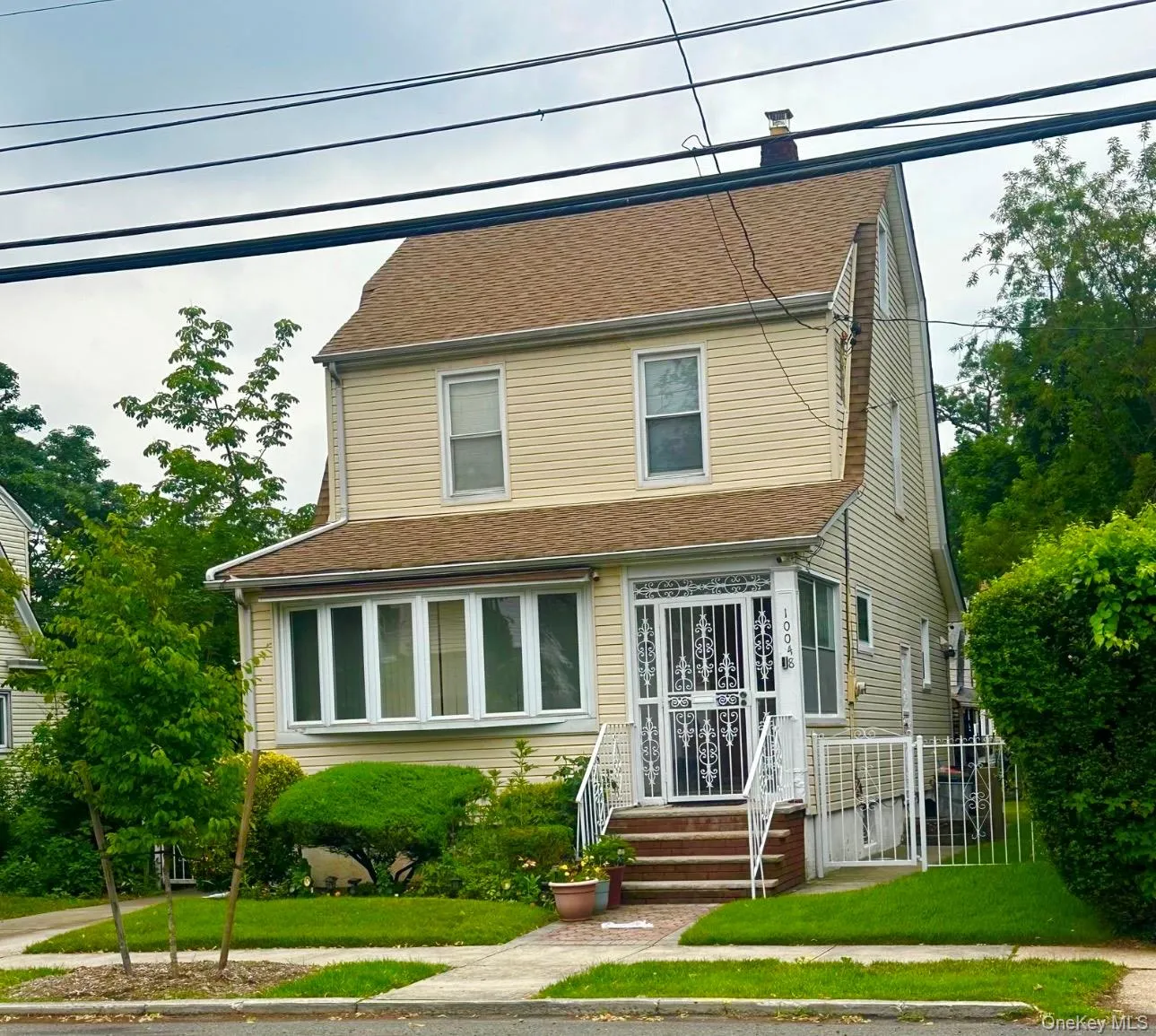 10048 222nd Street, New York, NY, 3 Bedrooms Bedrooms, 12 Rooms Rooms,2 BathroomsBathrooms,Residential,For Rent,222nd,0,1018739 10048 222nd Street, New York, NY, 3 Bedrooms Bedrooms, 12 Rooms Rooms,2 BathroomsBathrooms,Residential,For Rent,222nd,0,1018739