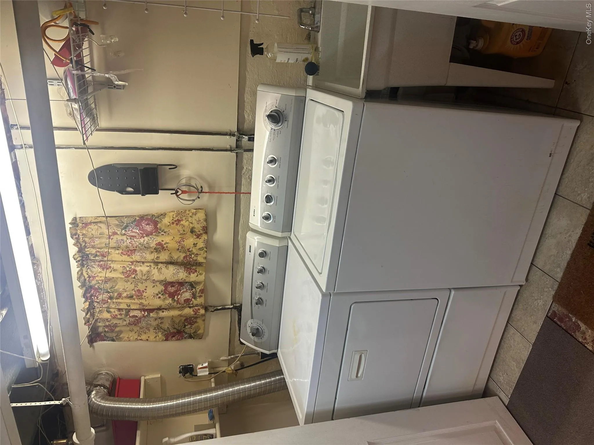 10048 222nd Street, New York, NY, 3 Bedrooms Bedrooms, 12 Rooms Rooms,2 BathroomsBathrooms,Residential,For Rent,222nd,0,1018739 10048 222nd Street, New York, NY, 3 Bedrooms Bedrooms, 12 Rooms Rooms,2 BathroomsBathrooms,Residential,For Rent,222nd,0,1018739